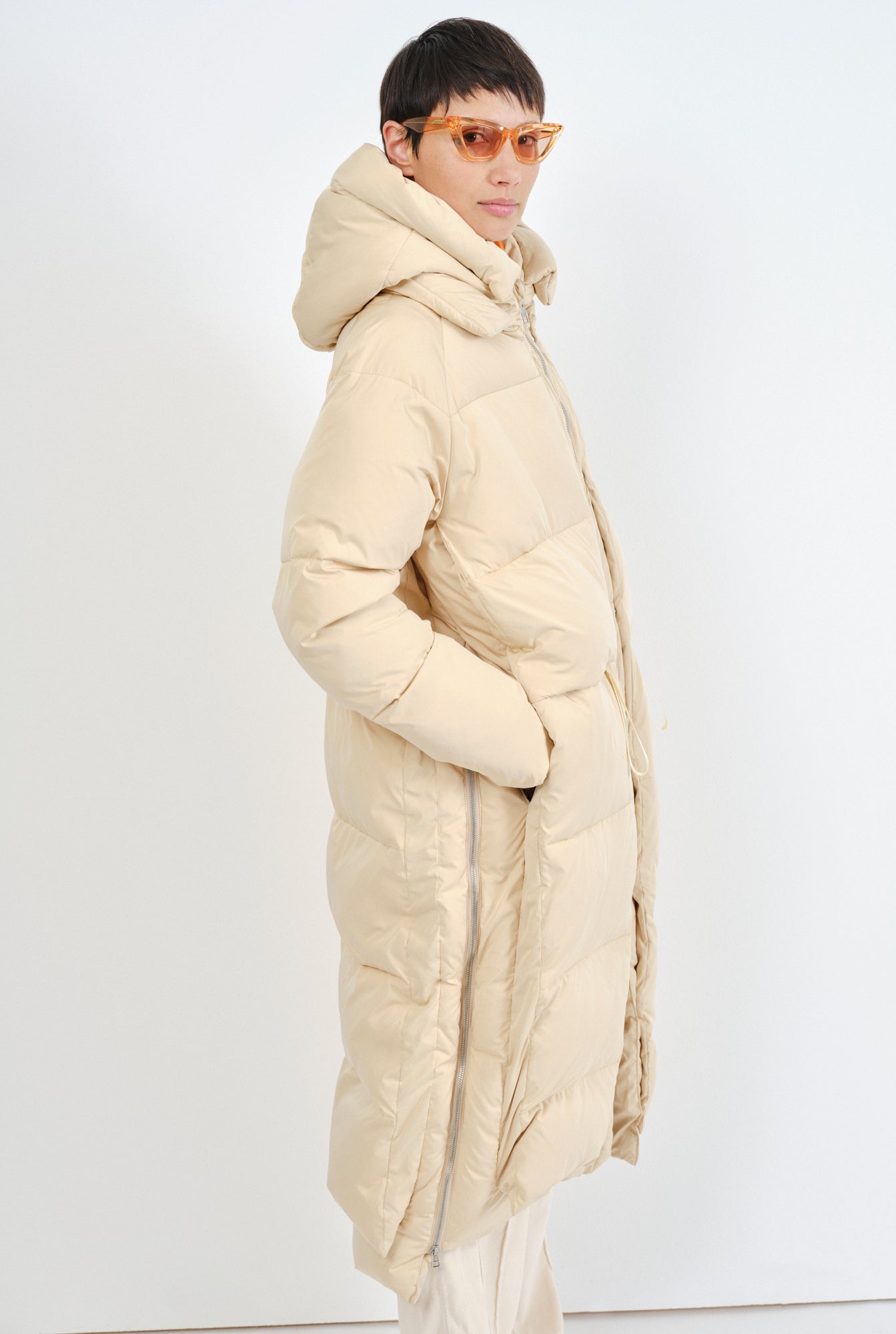 winter puffer coat Lourdes sand