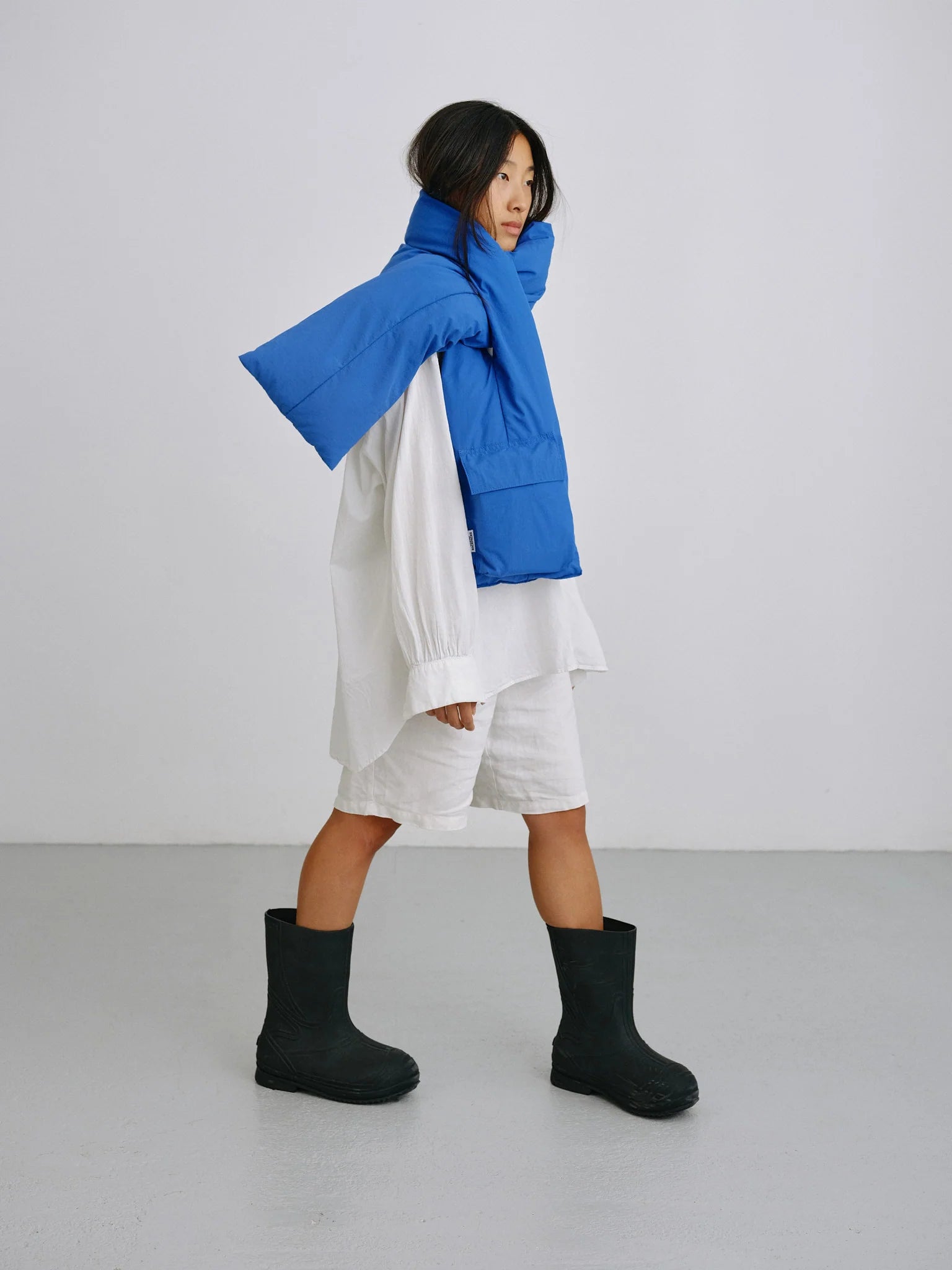 padded cobalt scarf