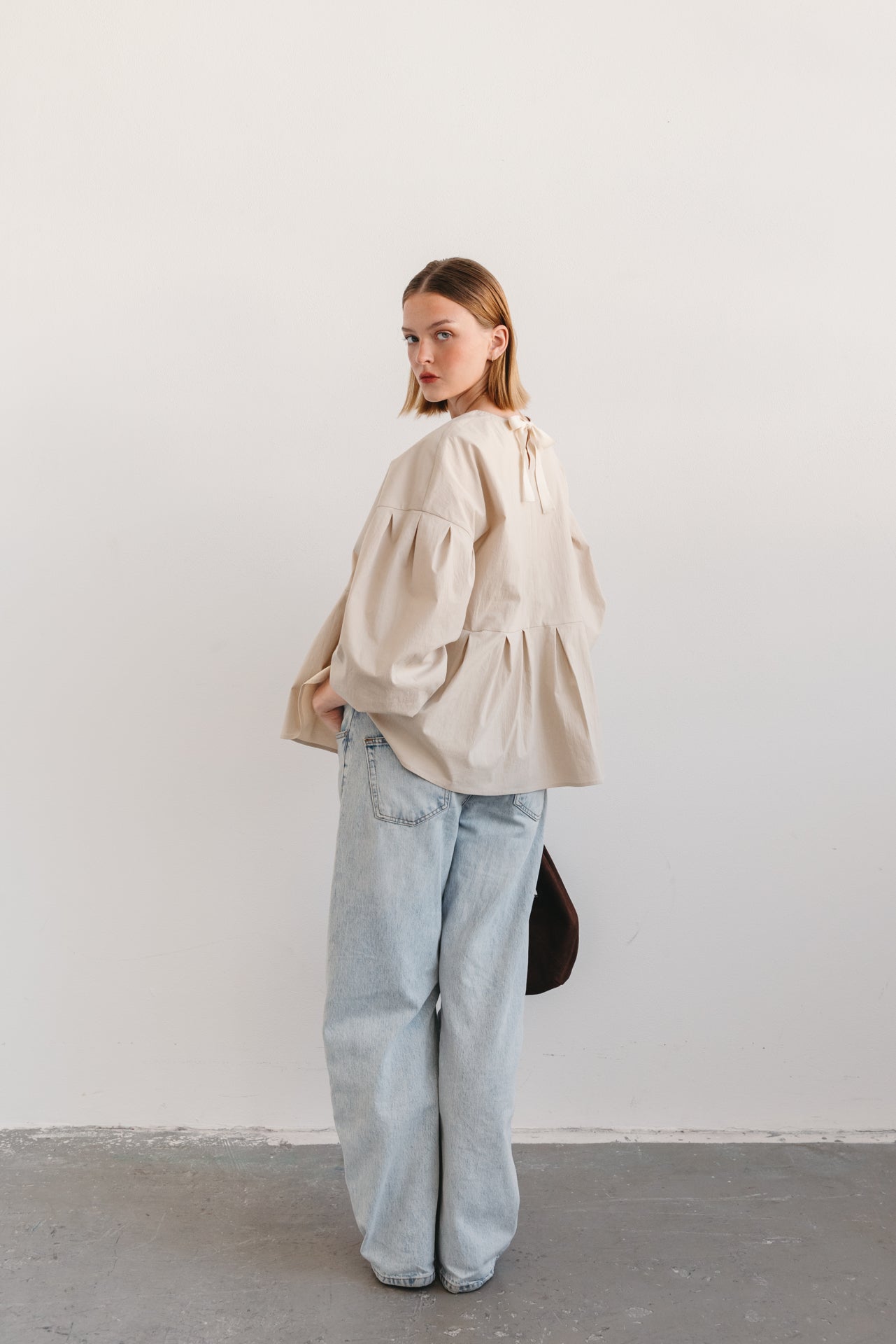 Peppa beige top