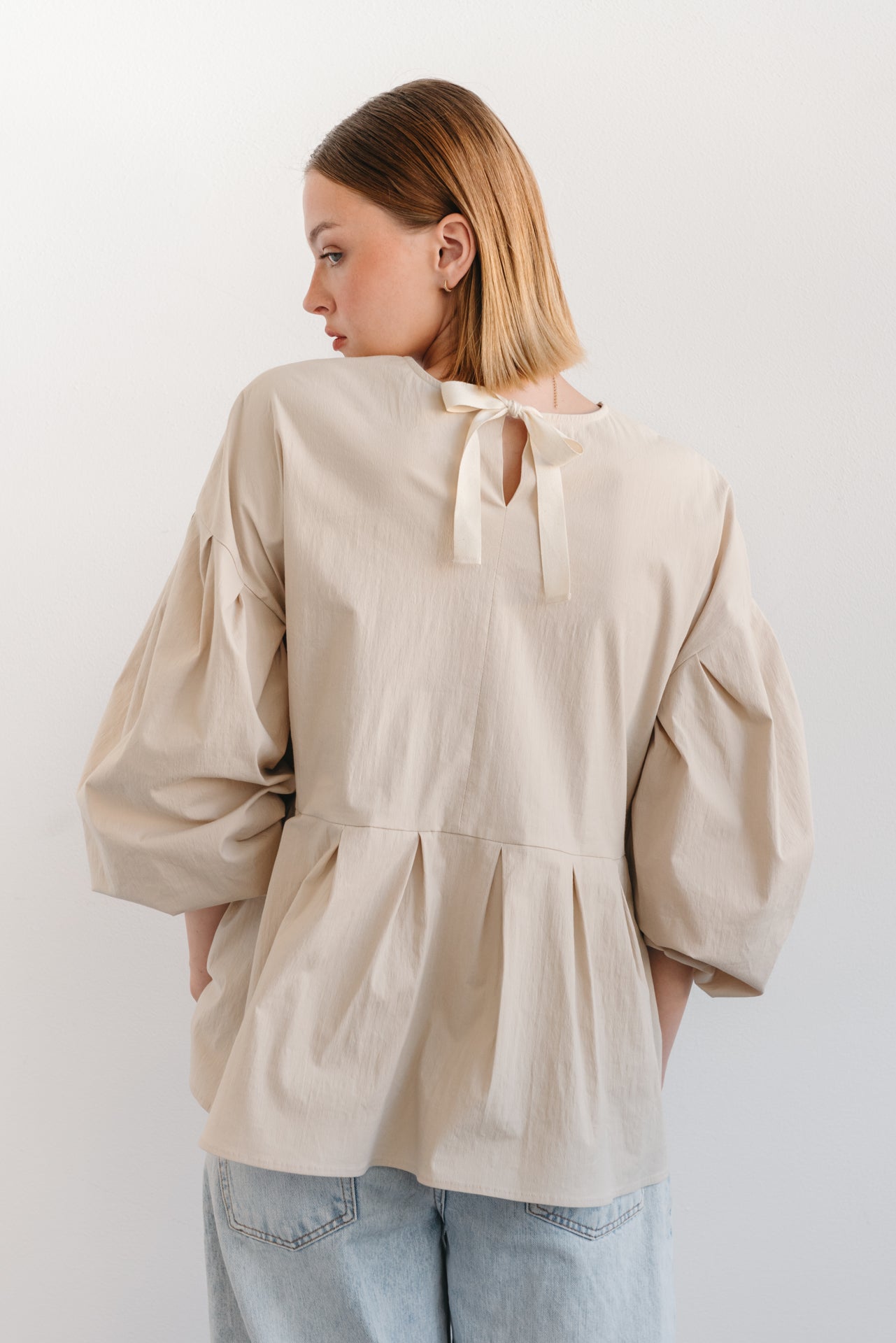 Peppa beige top