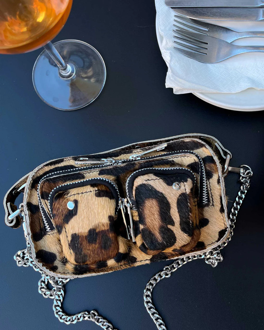 Helena dots leo handbag
