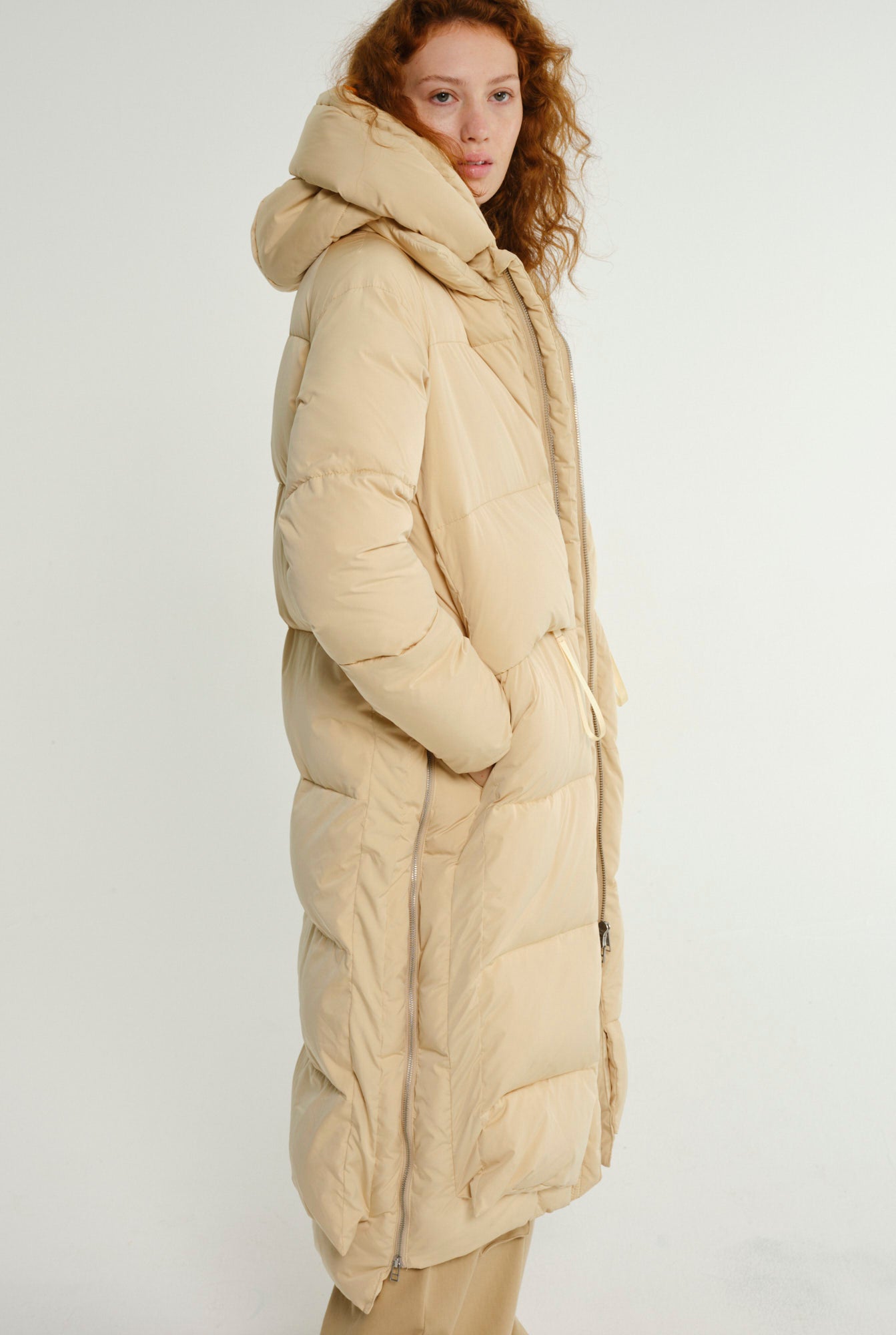 winter puffer coat Lourdes sand