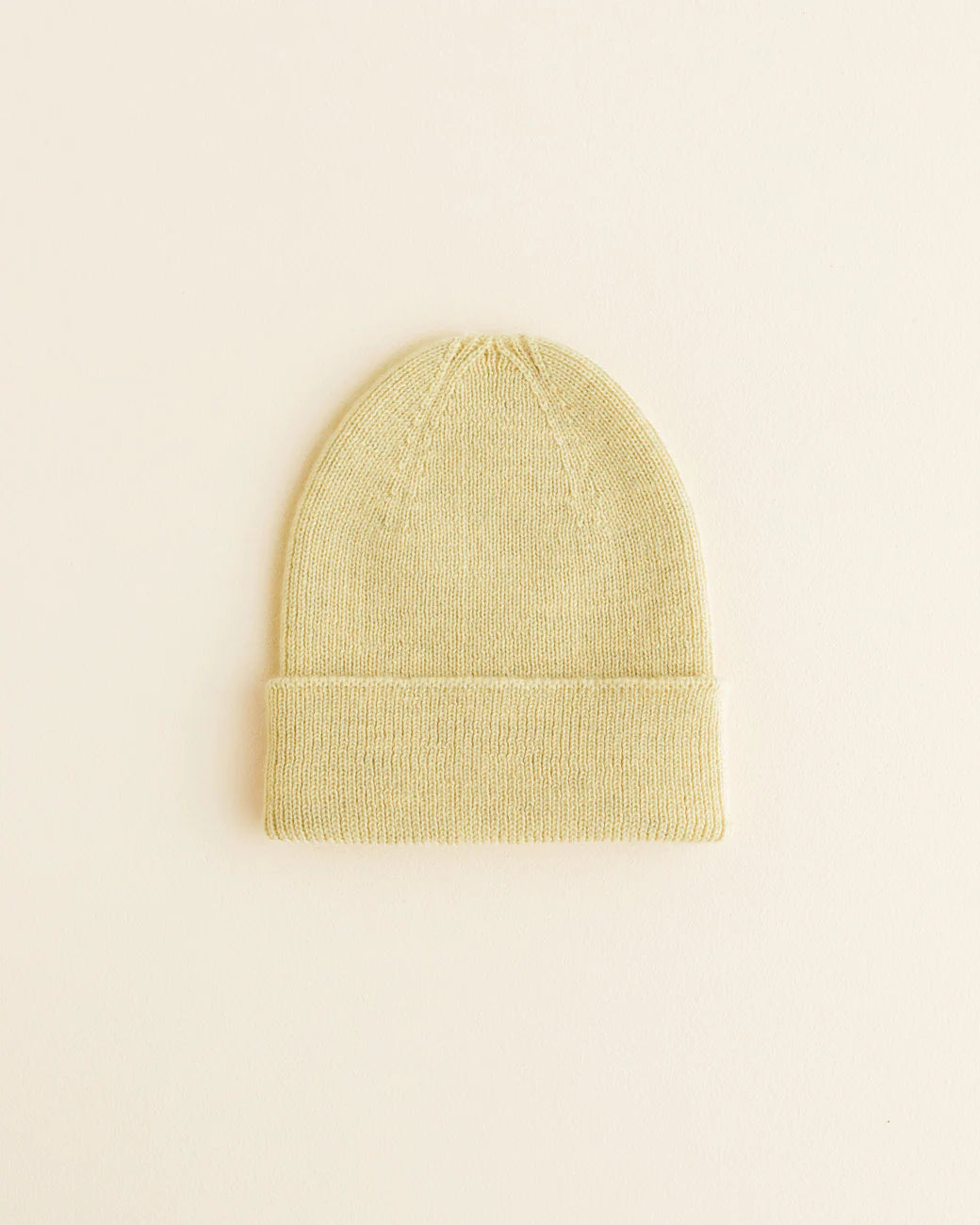 beanie Fonzie newborn light yellow