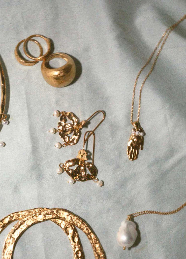 Fatima Necklace 18k Gold