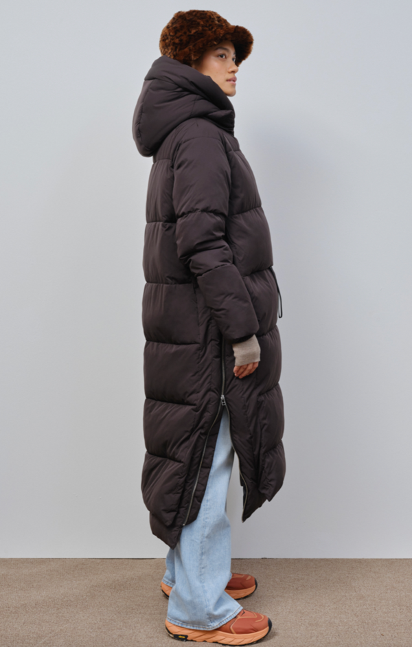 winter puffer coat Lourdes black