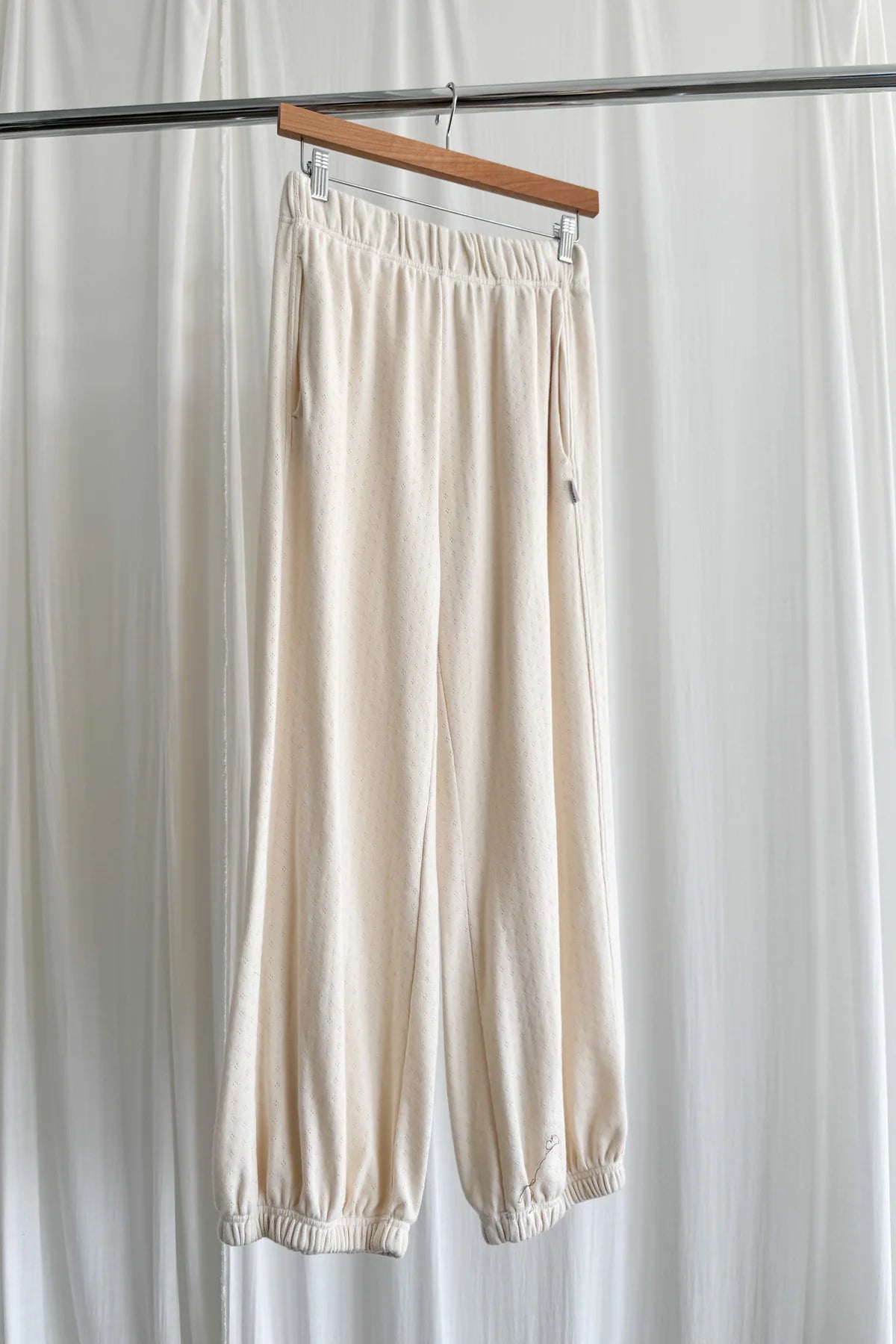 Balloon natural pointelle trousers