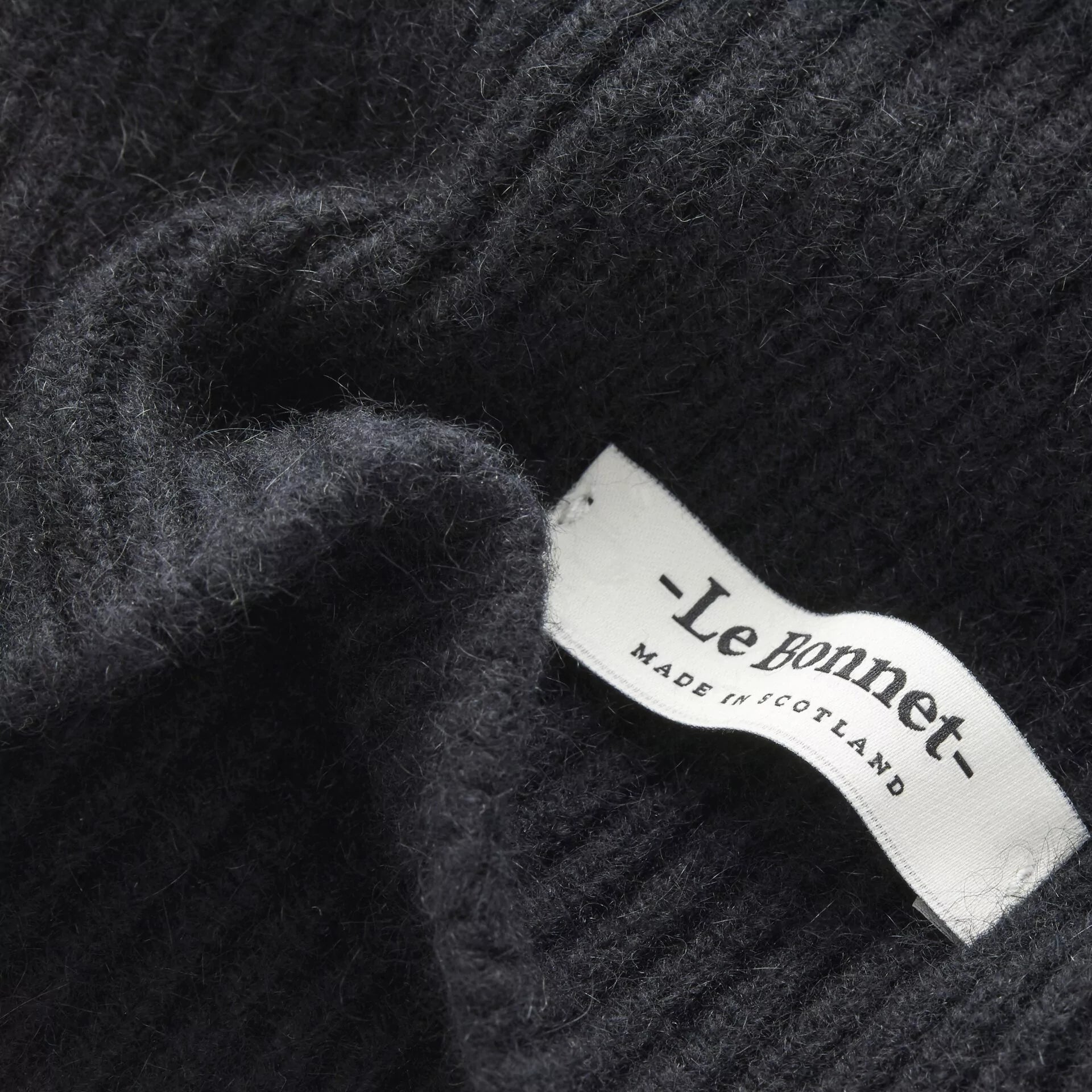 lambswool beanie onyx