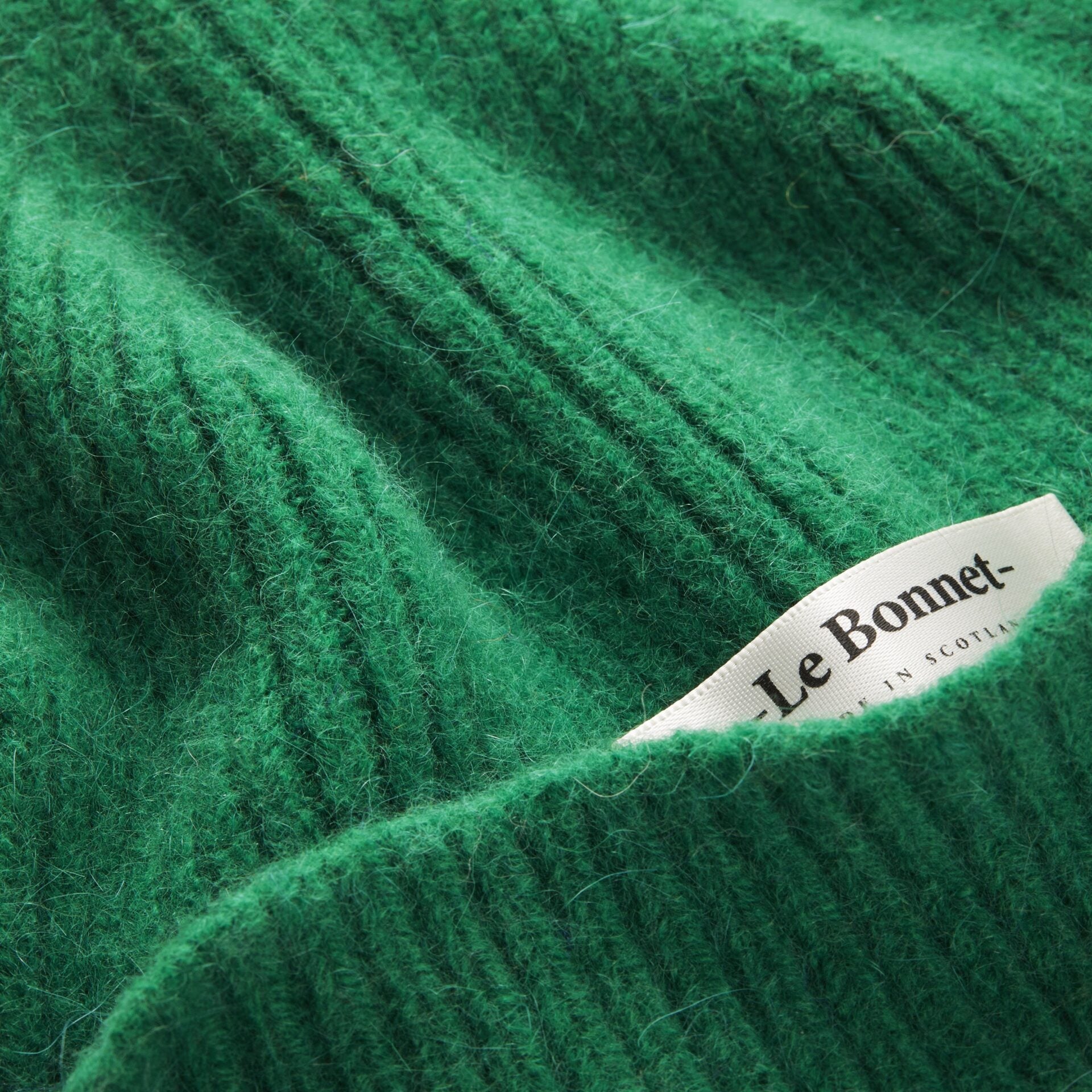pine lambswool beanie