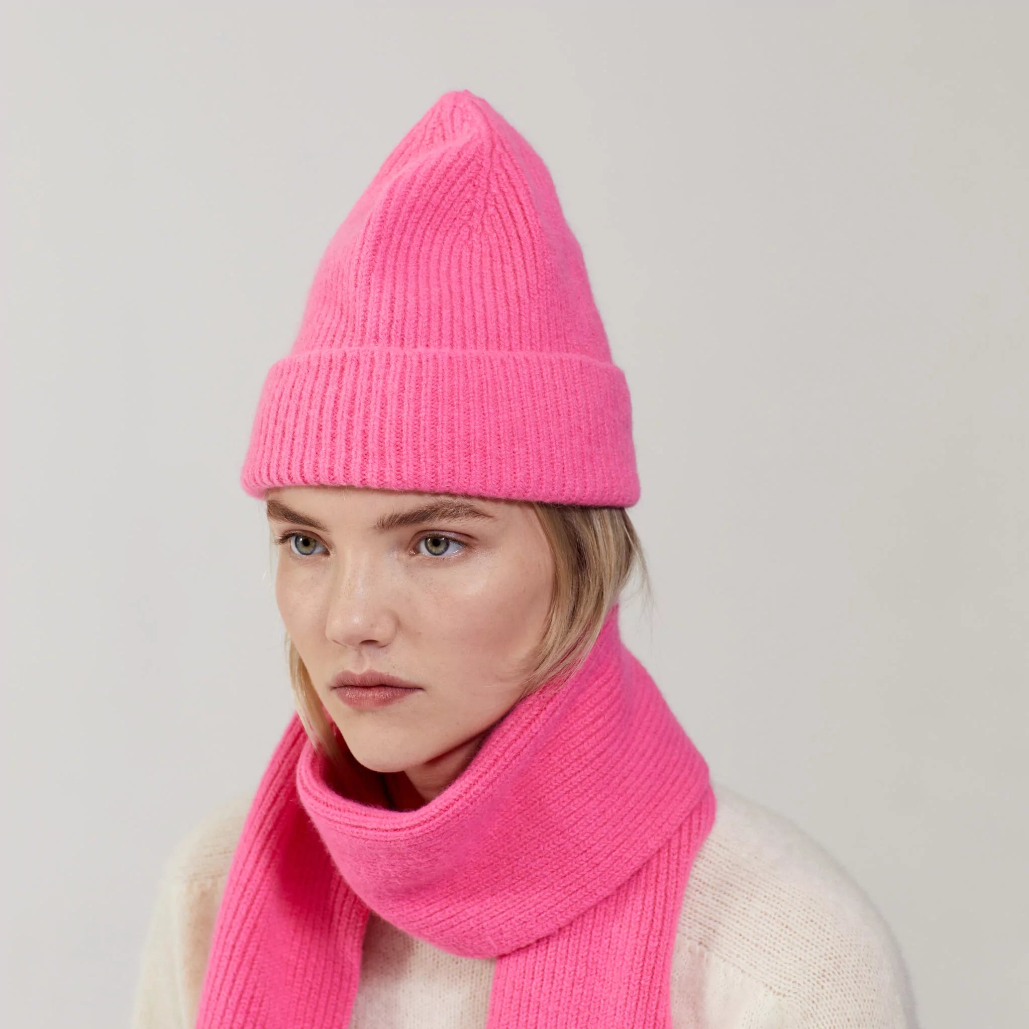bubblegum lambswool beanie