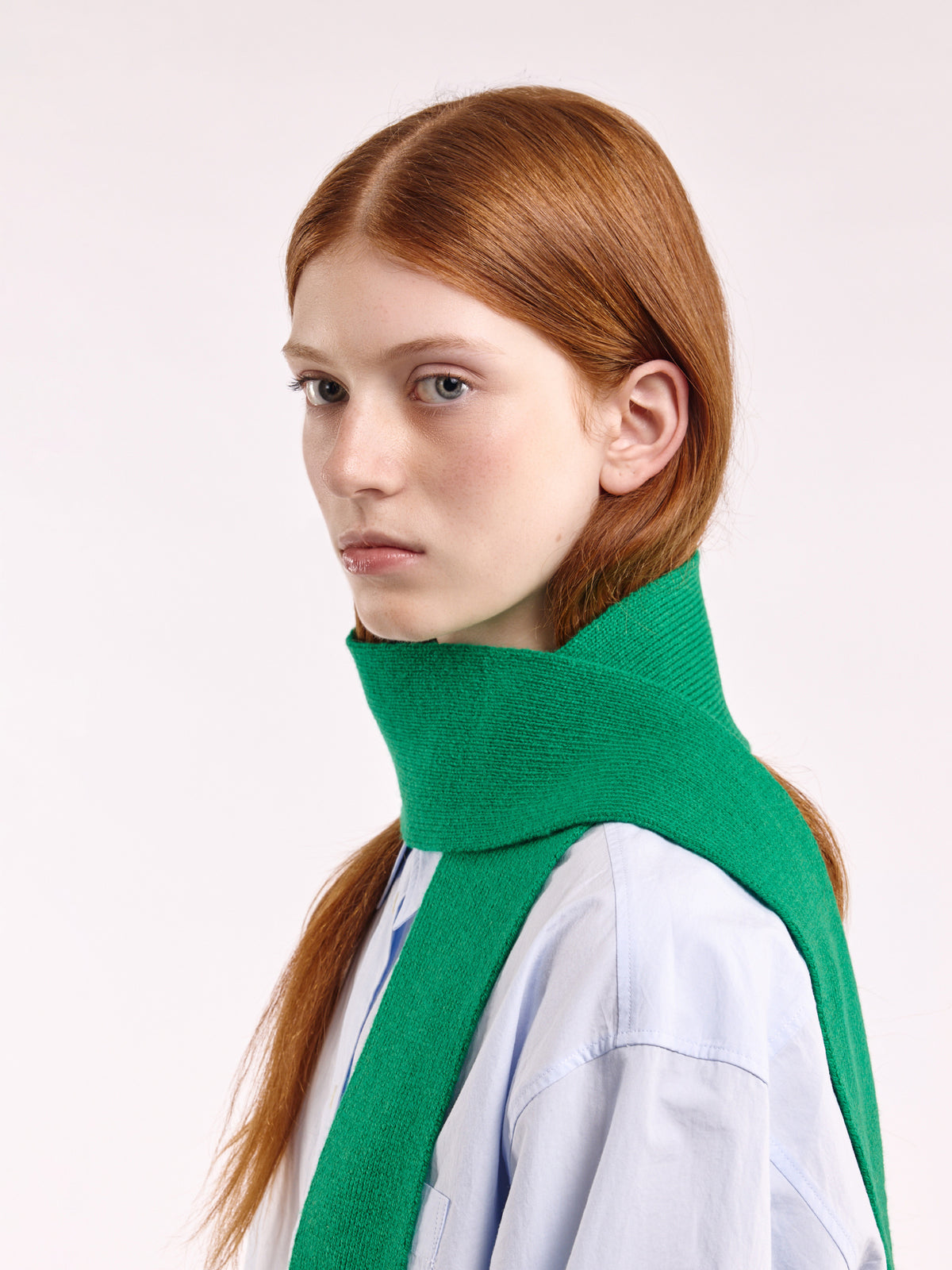 šála mini soft z vlny - Bright Green