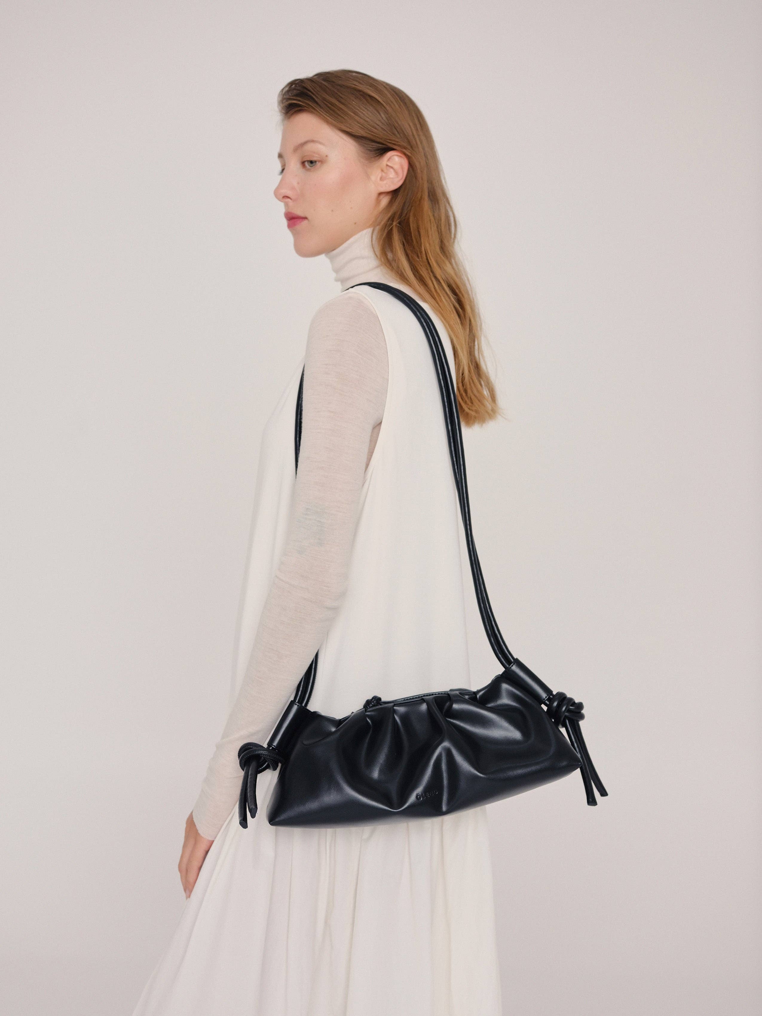 Dumpling Bag: Black