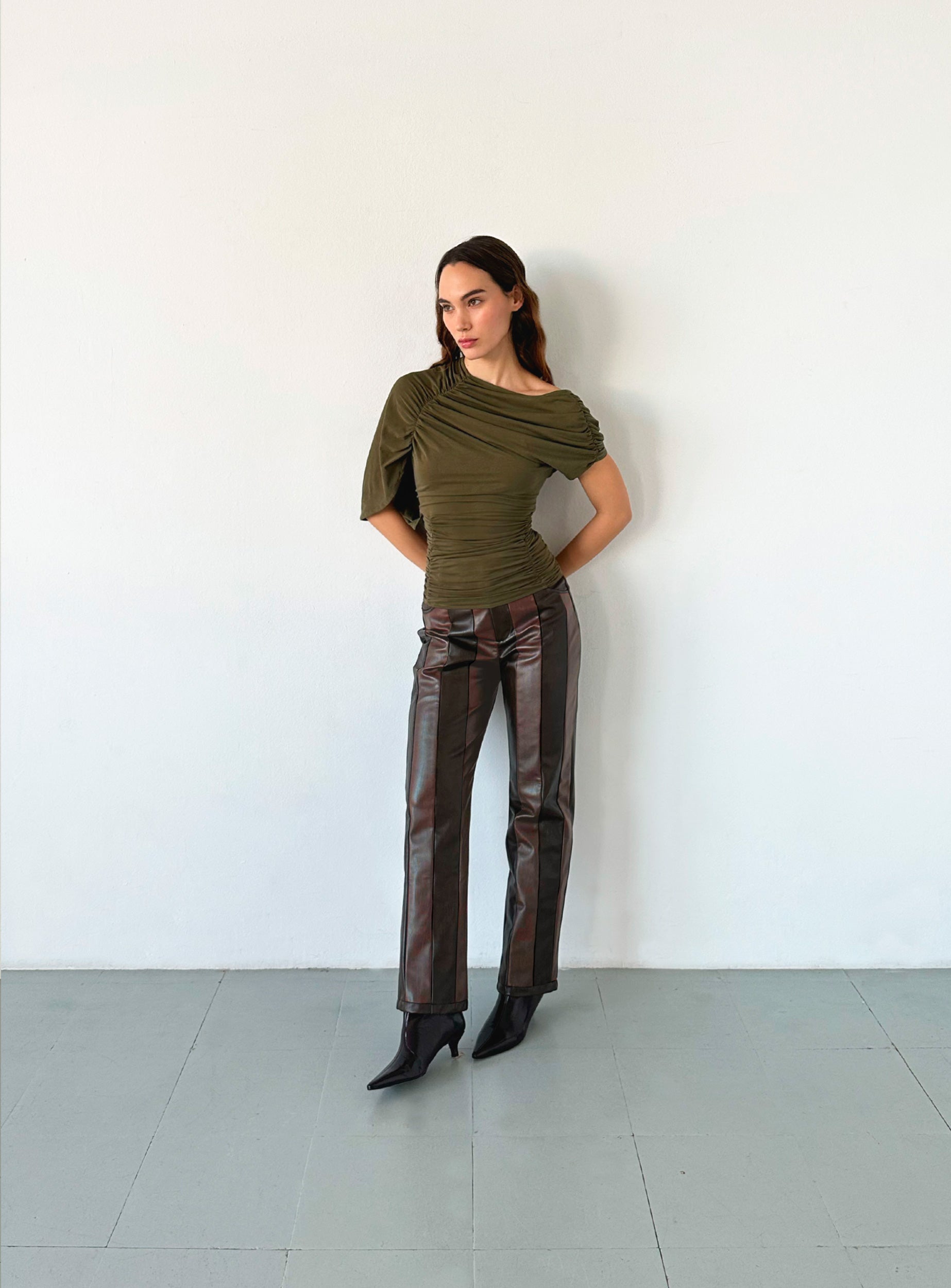 1M-AERIS-KHAKI-DRAPED-TOP.jpg
