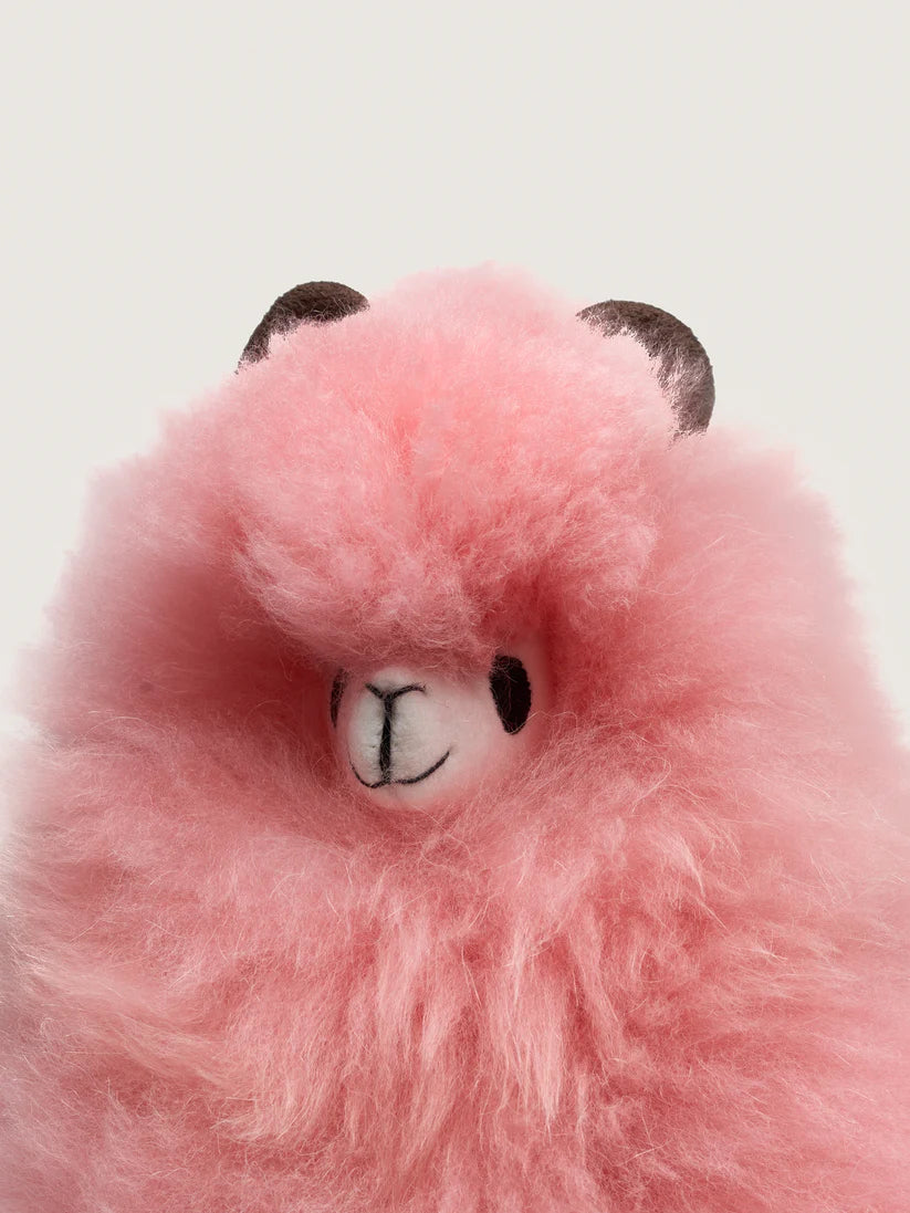 Plyšová alpaka z přírodní vlny –  Pastel Pink – 18 cm