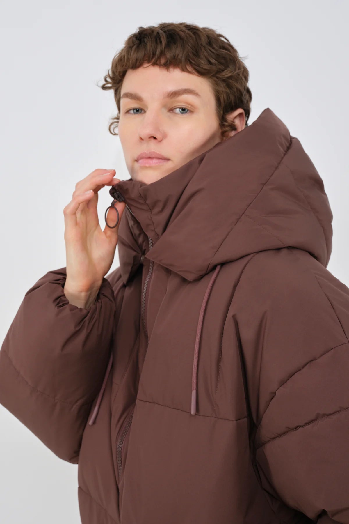253-Zonza-Puffer-Jacket-French-Roast_037_1800x1800_cca068cd-37e7-4f65-b640-9241f79fcb2d.webp