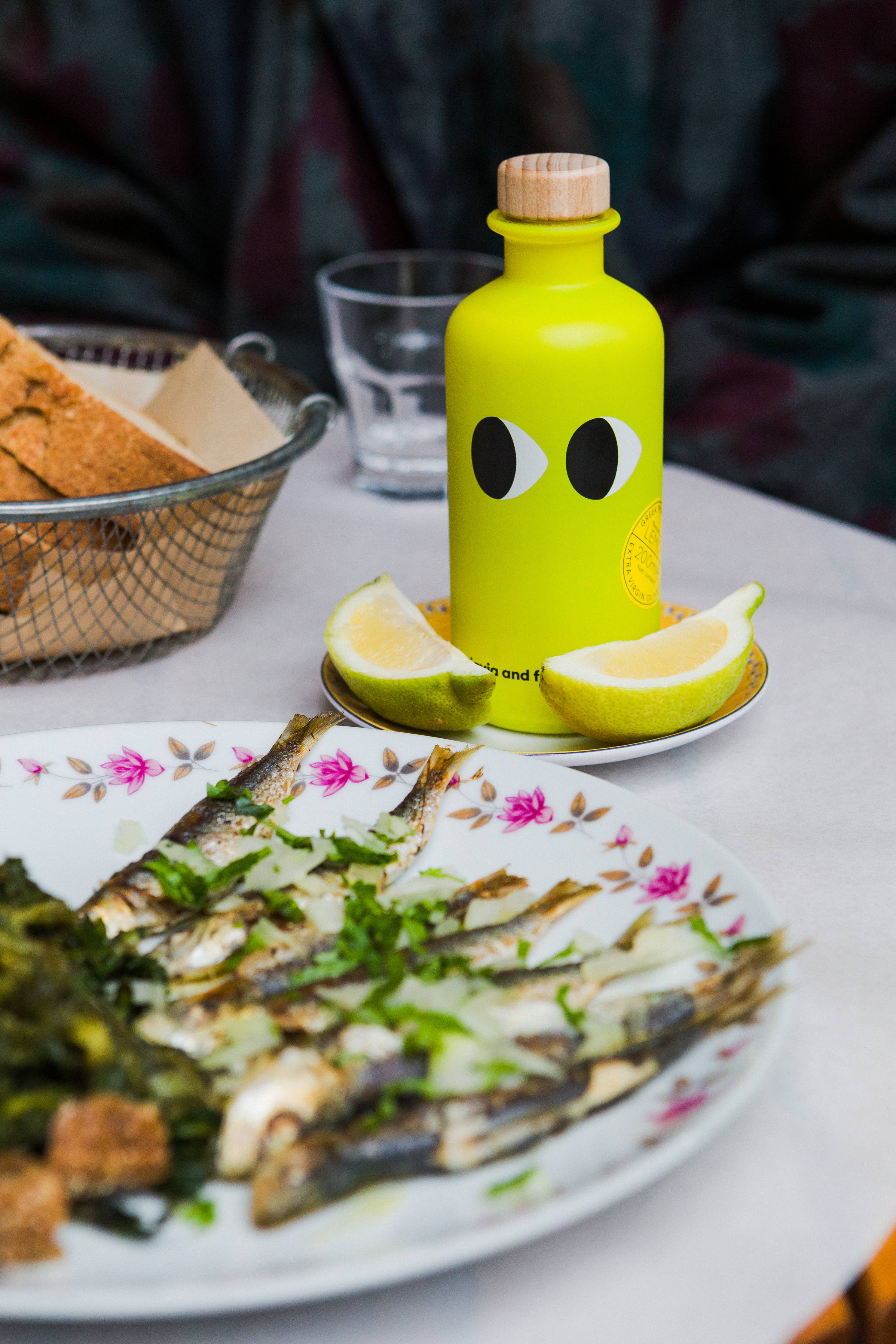 Extra Virgin Olive Oil with lemon 200 ml