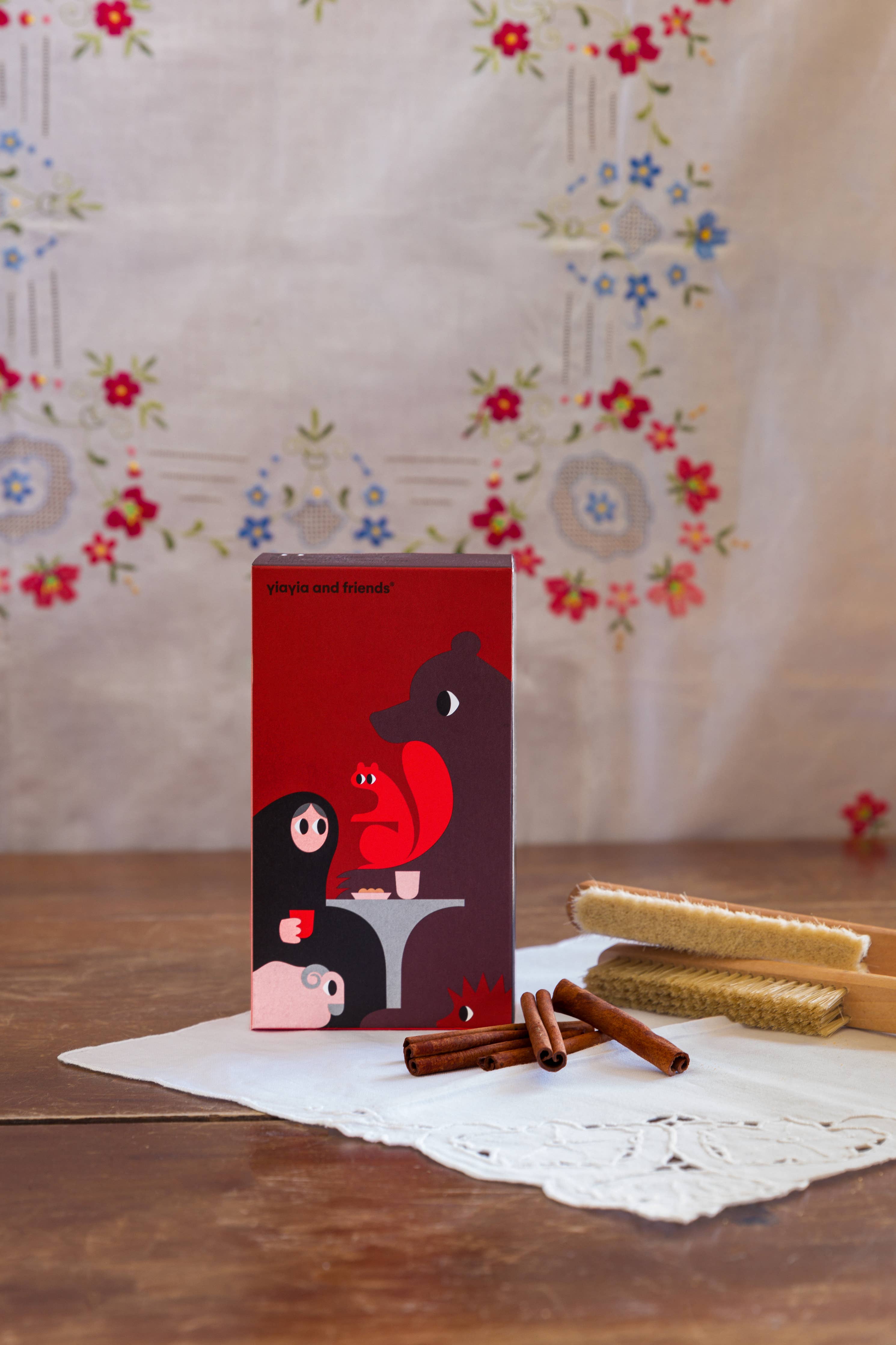 Cinnamon biscuits from Crete