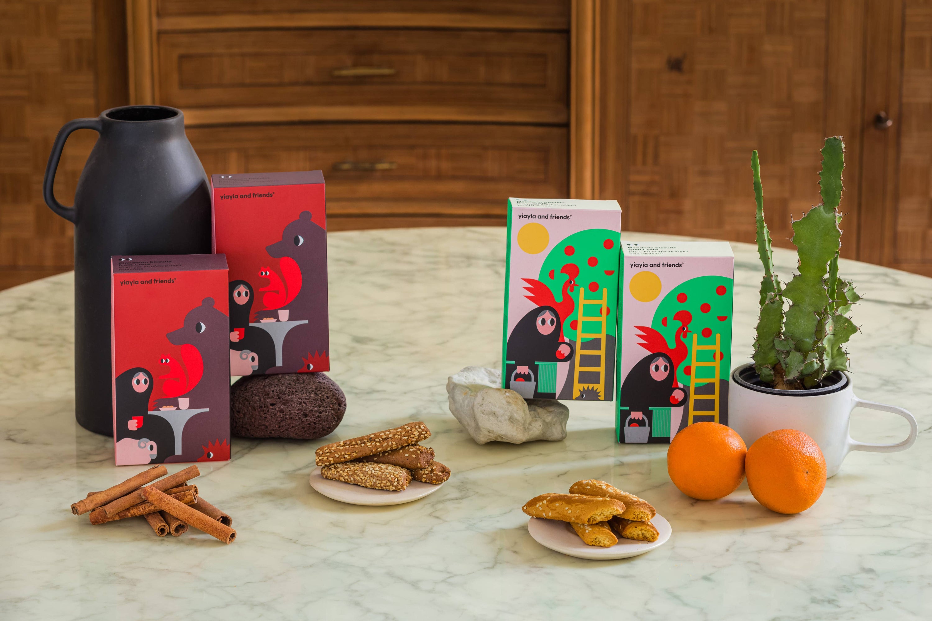 Cinnamon biscuits from Crete