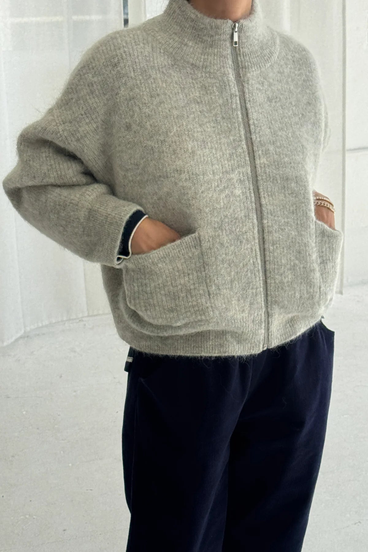 bunda na zip Alpaca - light grey