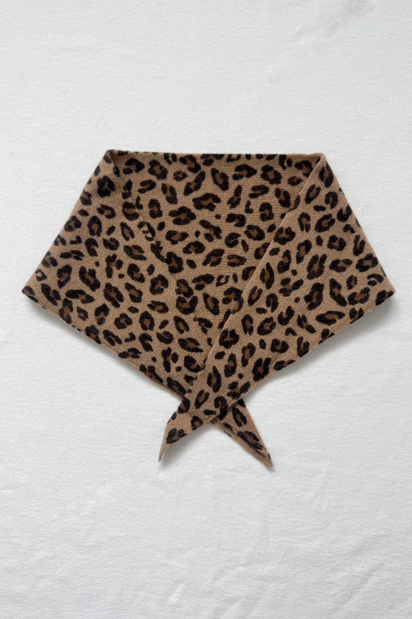 BANDANA-LEOPARD1.webp