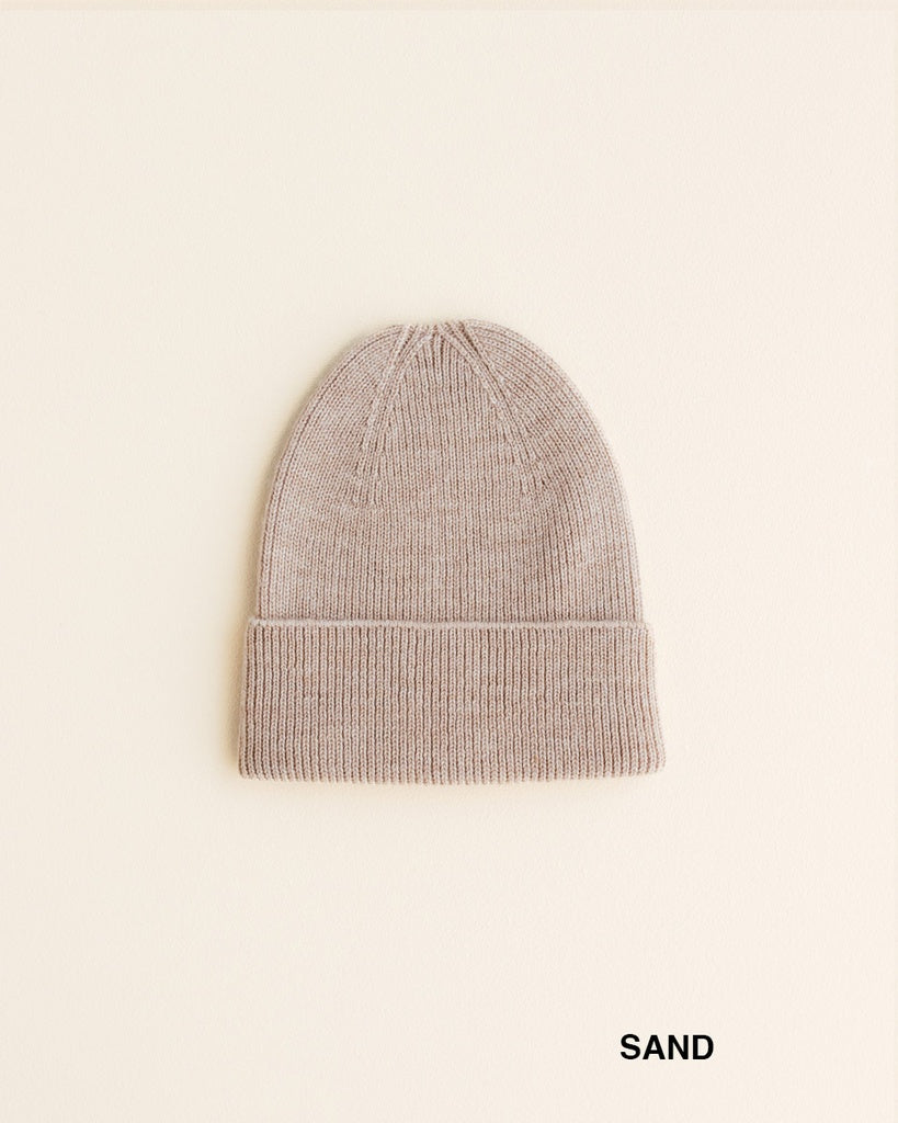 beanie Fonzie newborn sand