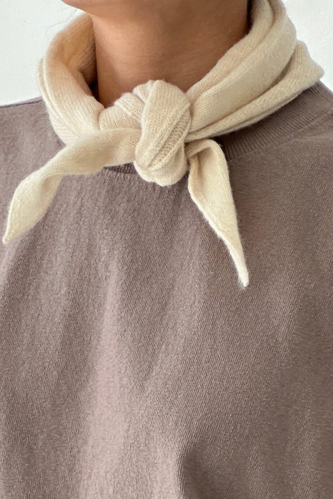 šátek Cashmere Bandana oatmeal