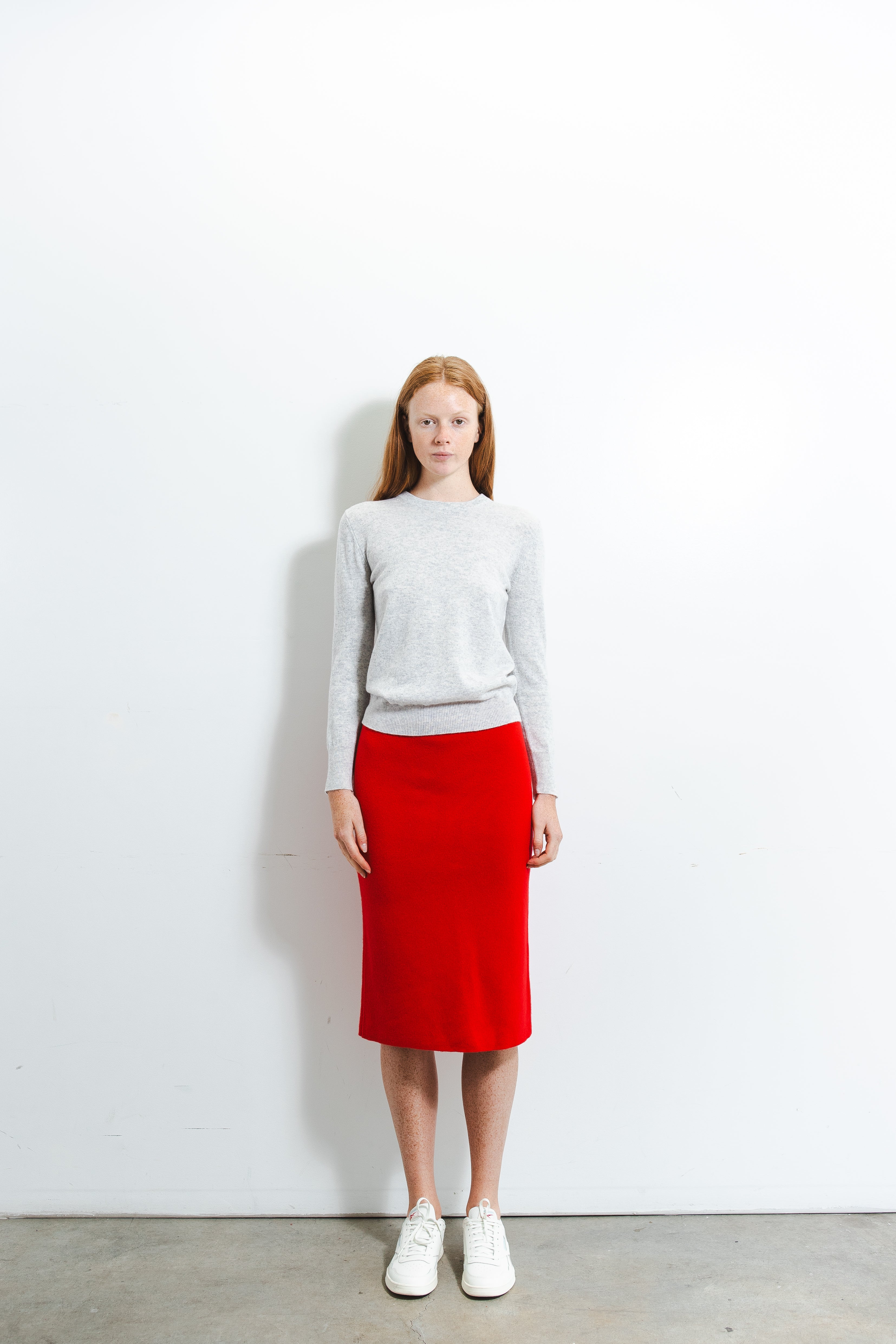 Classic-Crew-Neck-Sweater_Grey_2.jpg