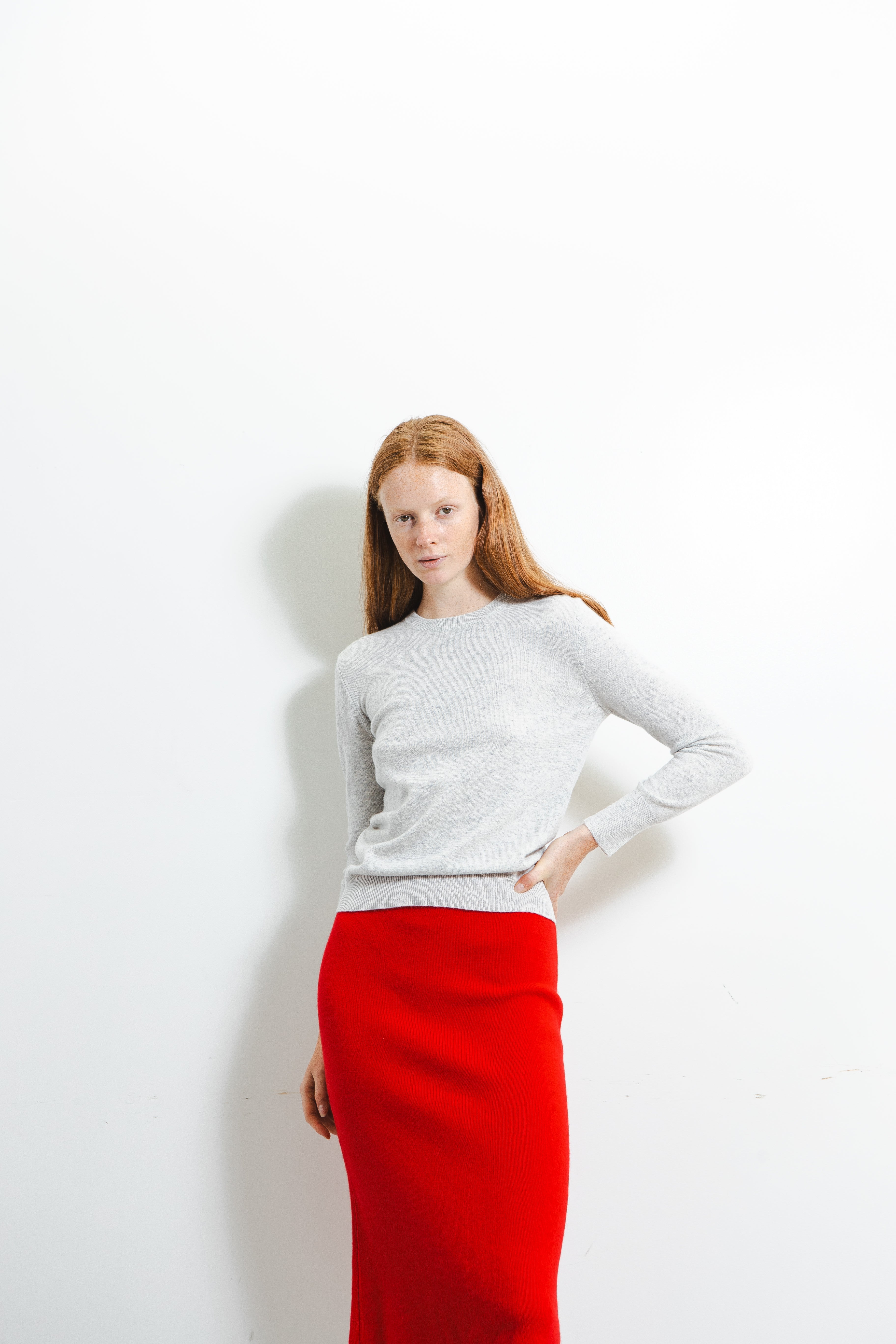 Classic-Crew-Neck-Sweater_Grey_4.jpg