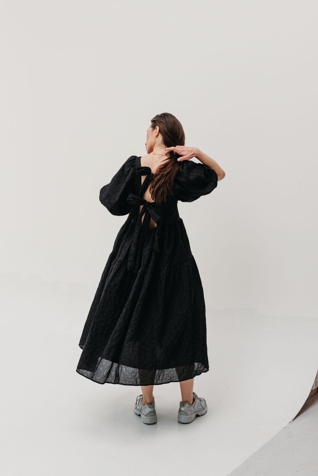 šaty Ebony structured - black