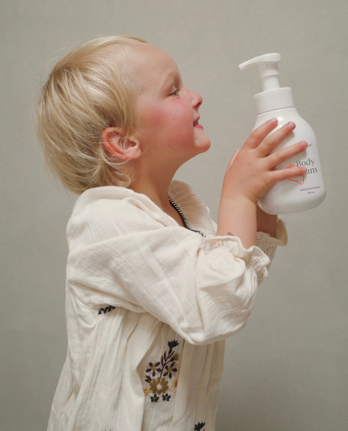 Body foam kids Strawberry