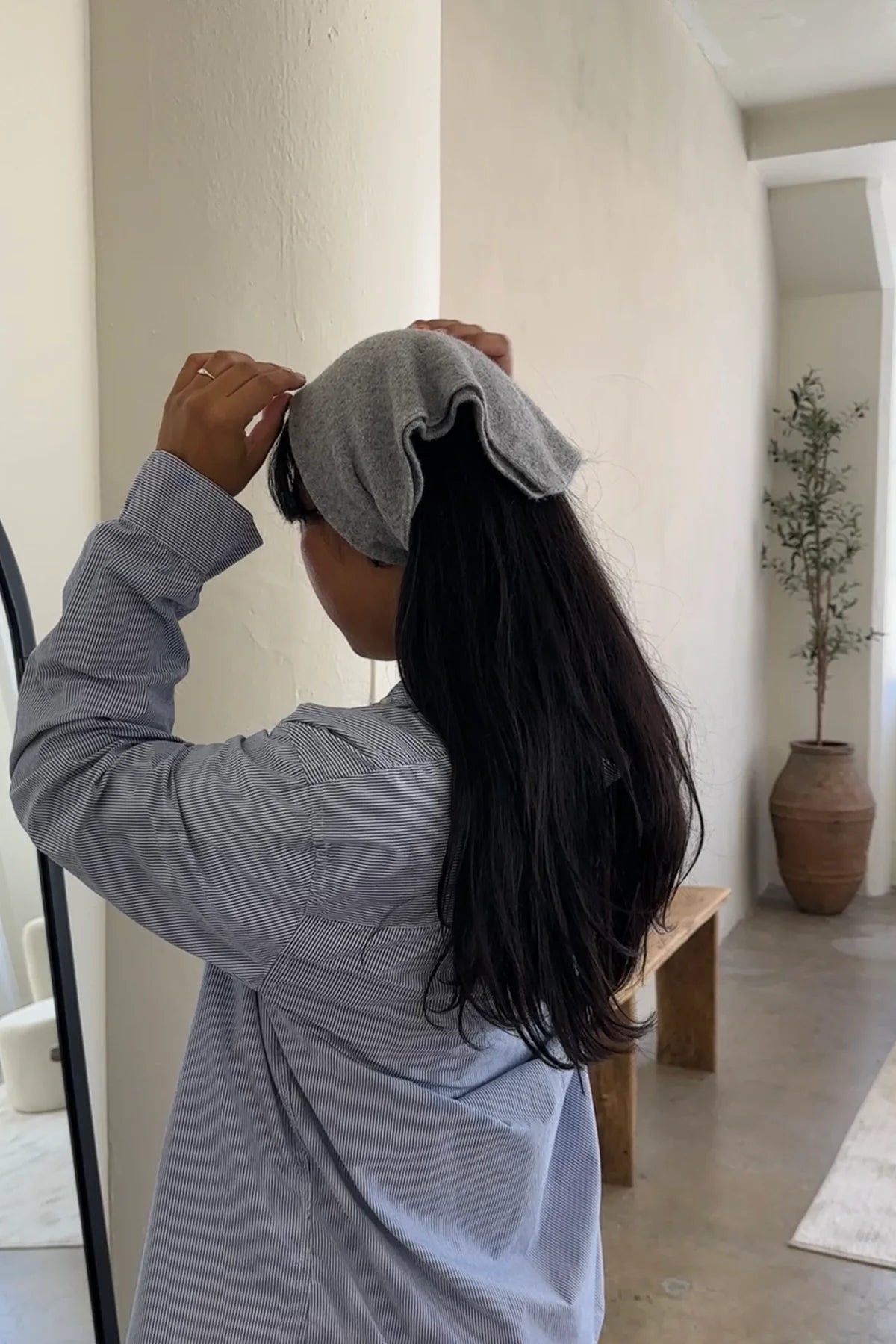 GREYBANDANA.webp