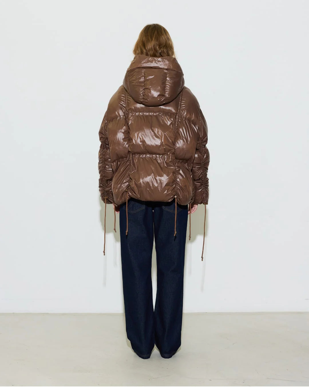 Hosbjerg-PARIS-PUFFER-JACKET-BROWN_2_1900x2532_crop_center_21c50af6-d2eb-4eaa-ad40-a3af4b5cb211.webp