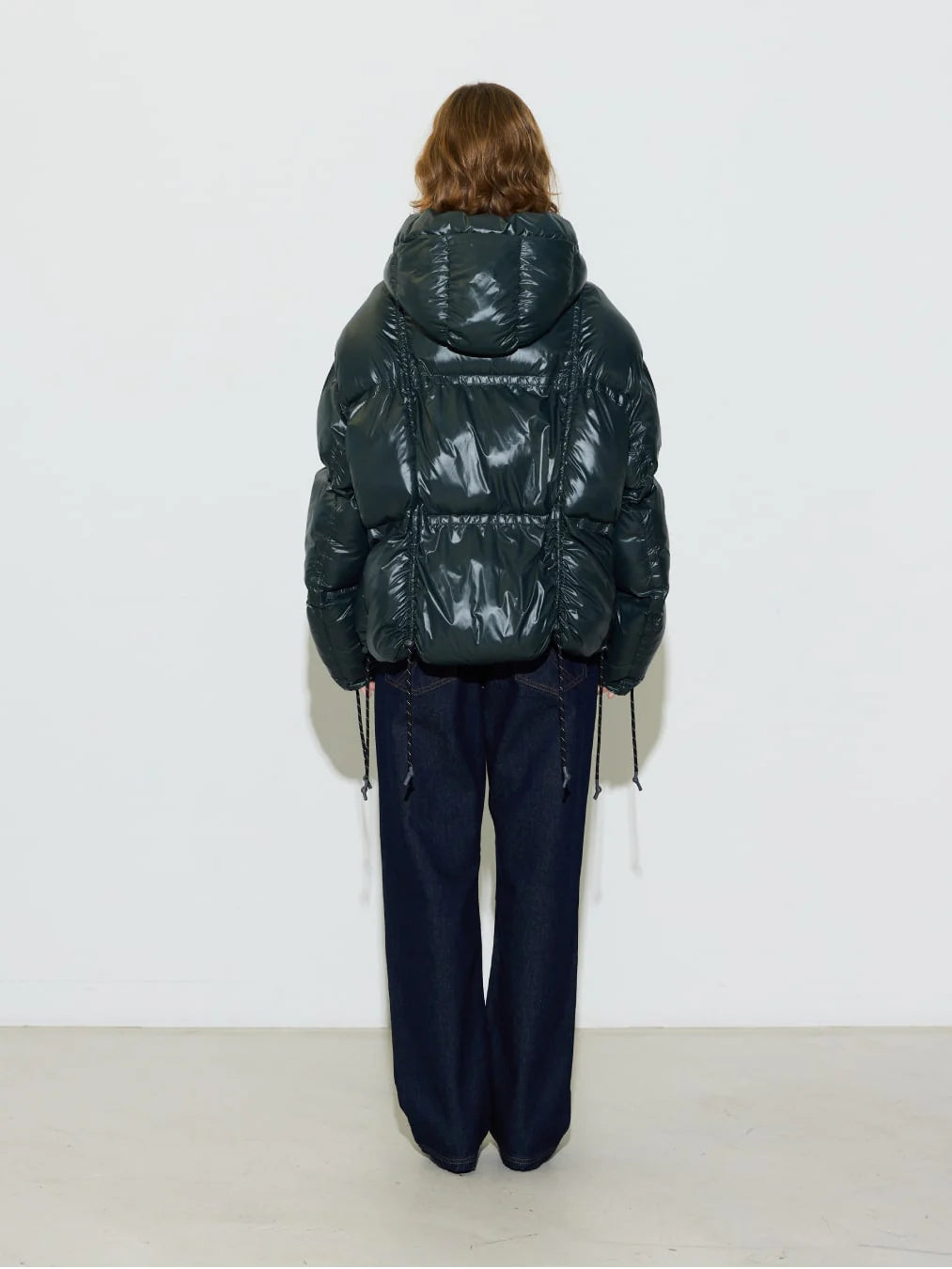 Hosbjerg-PARIS-PUFFER-JACKET-DARK-GREEN_2_1013x1350_crop_center_8ca044af-f1f4-4deb-a64e-81b07954d9b1.webp