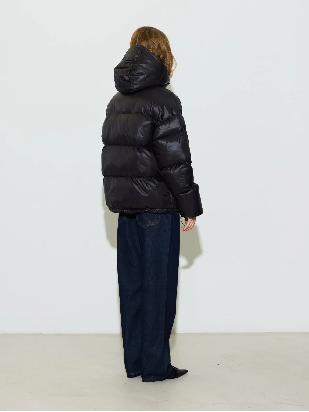Hosbjerg-VALENCIA-PUFFER-JACKET_1_1013x1350_crop_center_dd7aa427-c78a-4cc0-a59b-be4d62715e72.webp