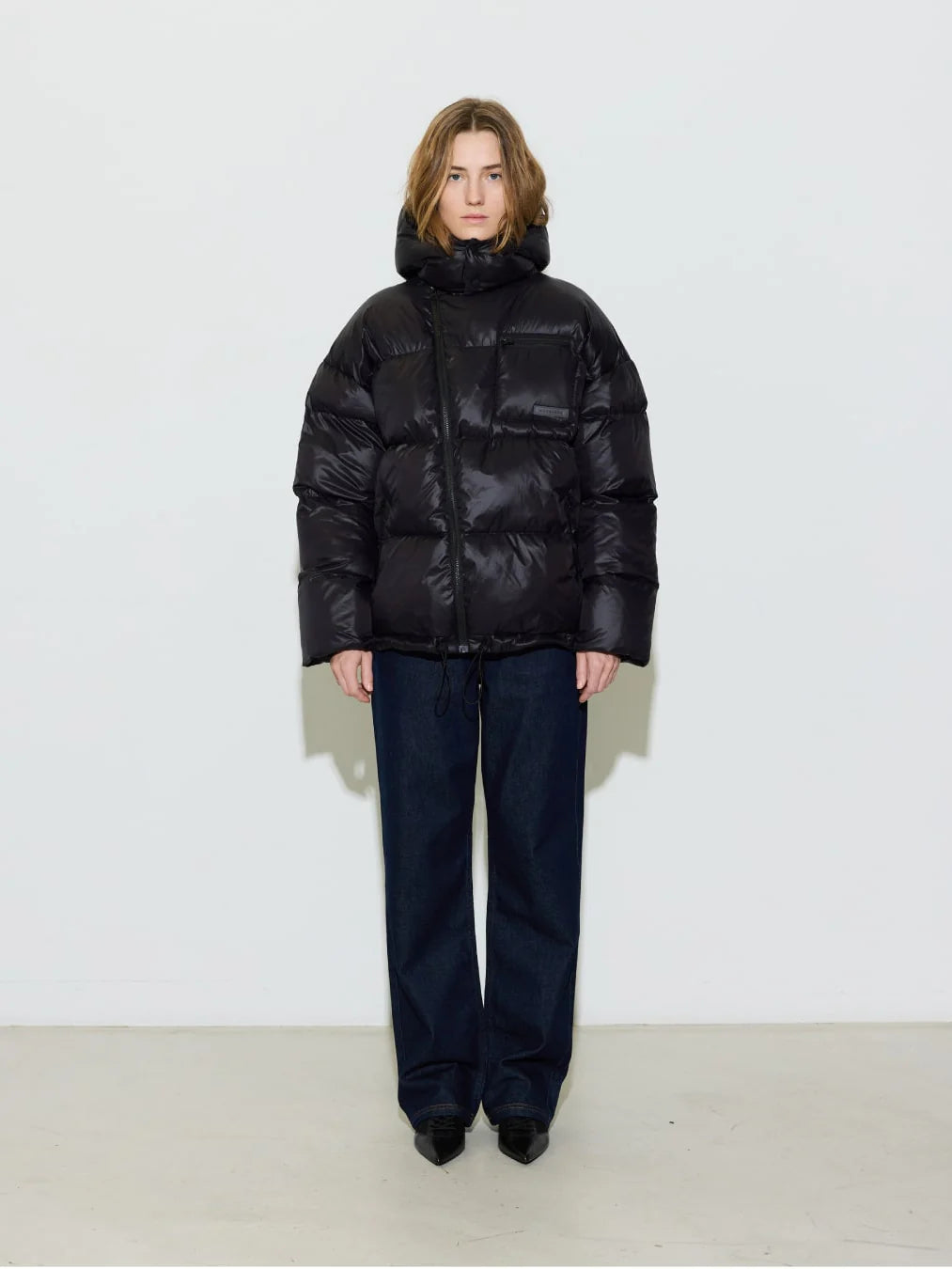 Hosbjerg-VALENCIA-PUFFER-JACKET_5_1013x1350_crop_center_4db35704-5b49-47e9-9bc6-7667c7a52e16.webp