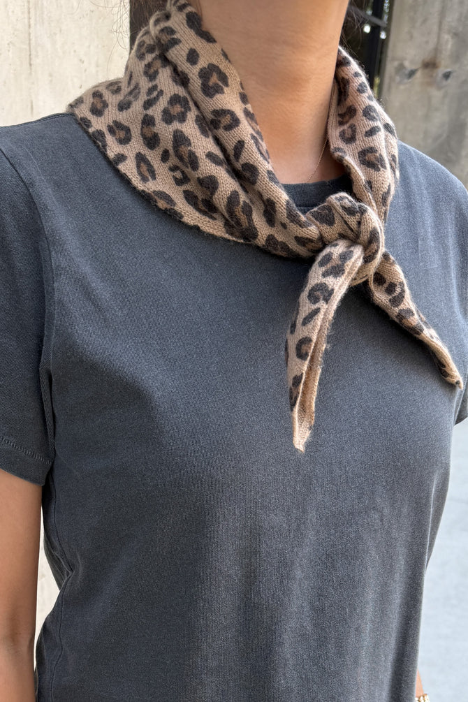 šátek Cashmere Bandana leopard