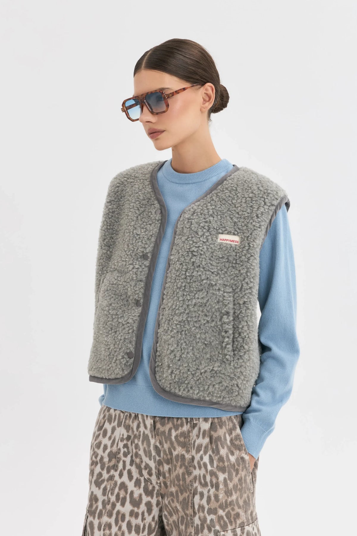 Vesta z vlny Stone Grey