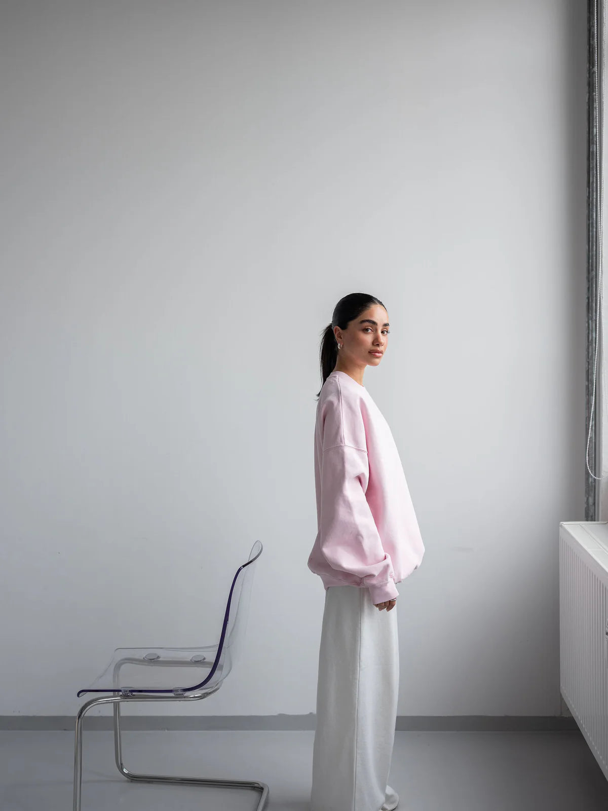 LeonieAlma_HeySoho_Sweater-rosa-Love24.webp