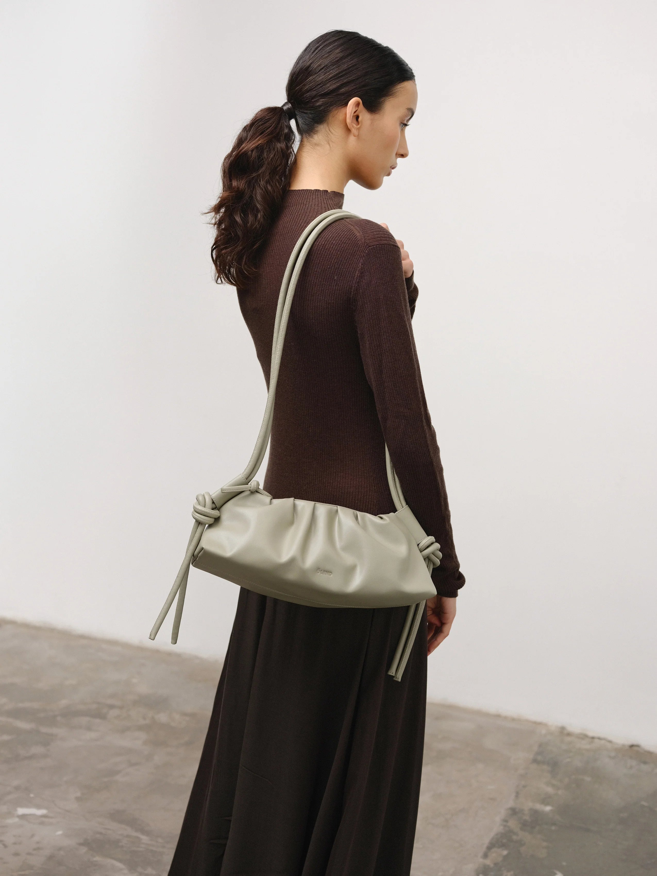 Dumpling Bag: Sage