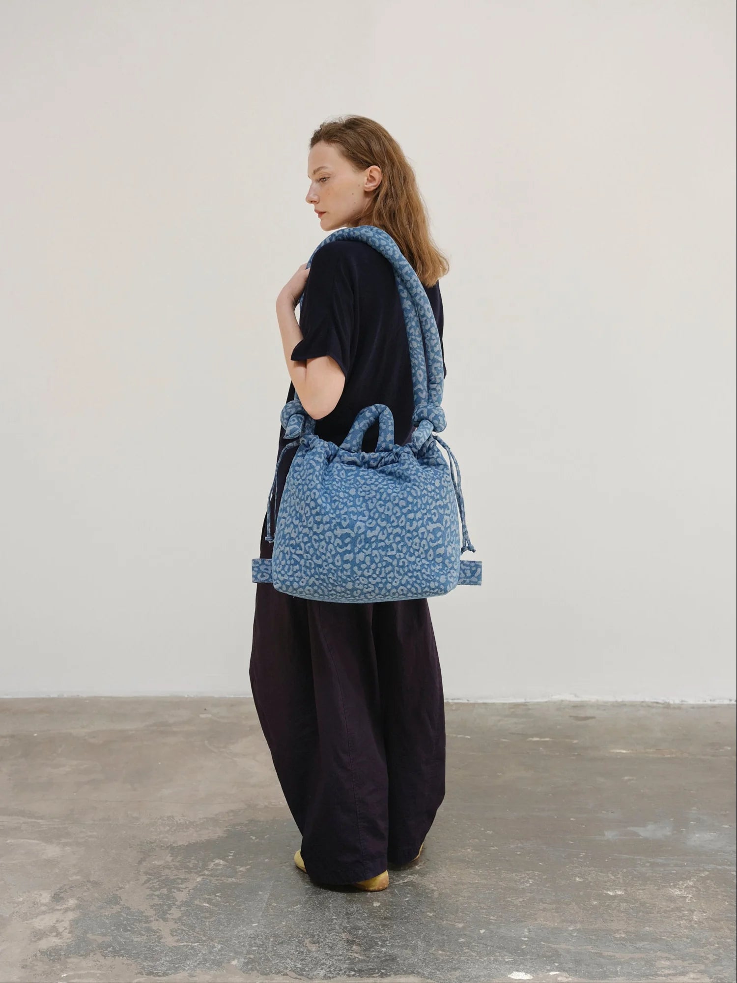 taška Ona Soft leopard denim