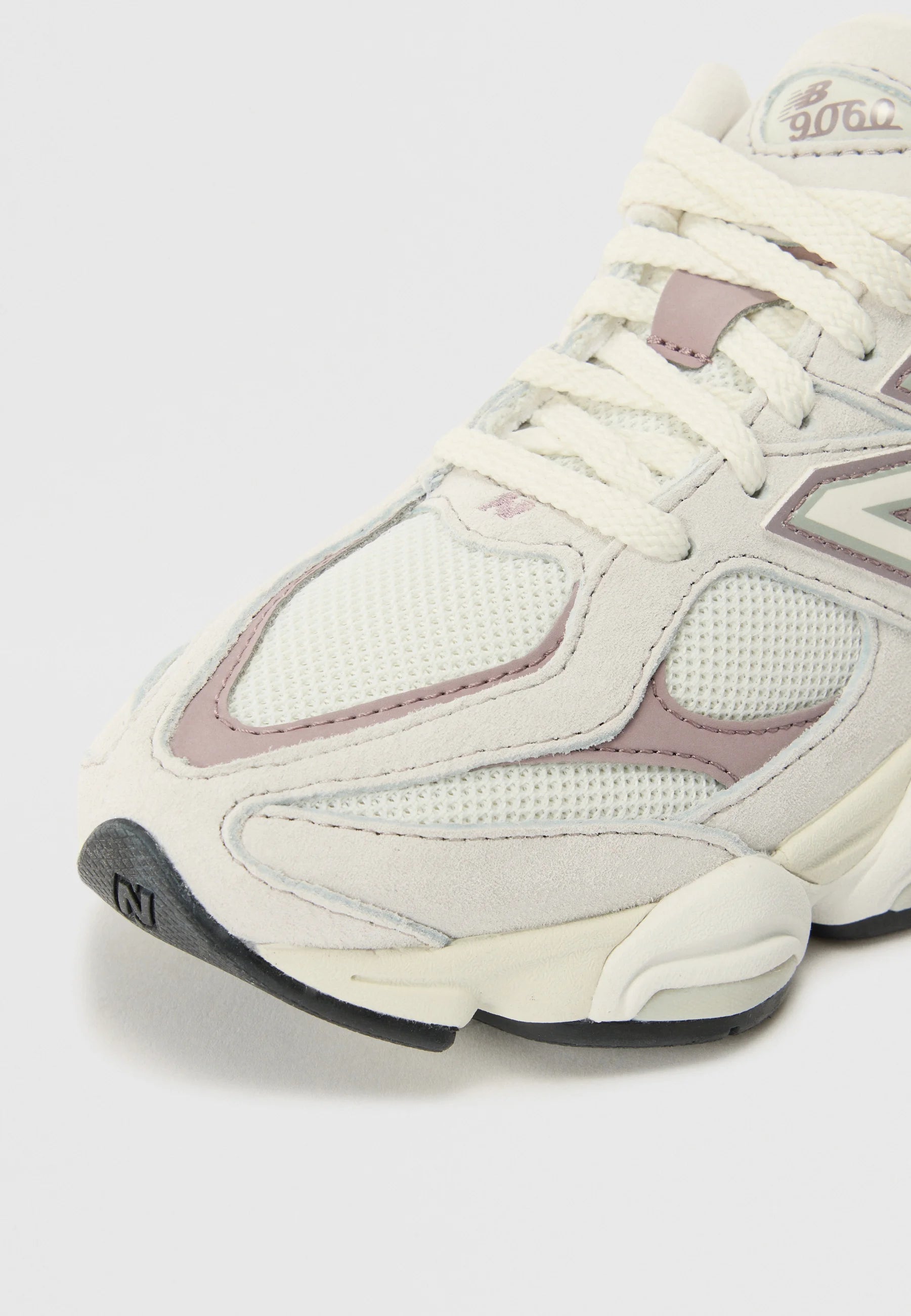 NBU9060EEJ.D.045wildmoon_tenisky_newbalance_2.webp