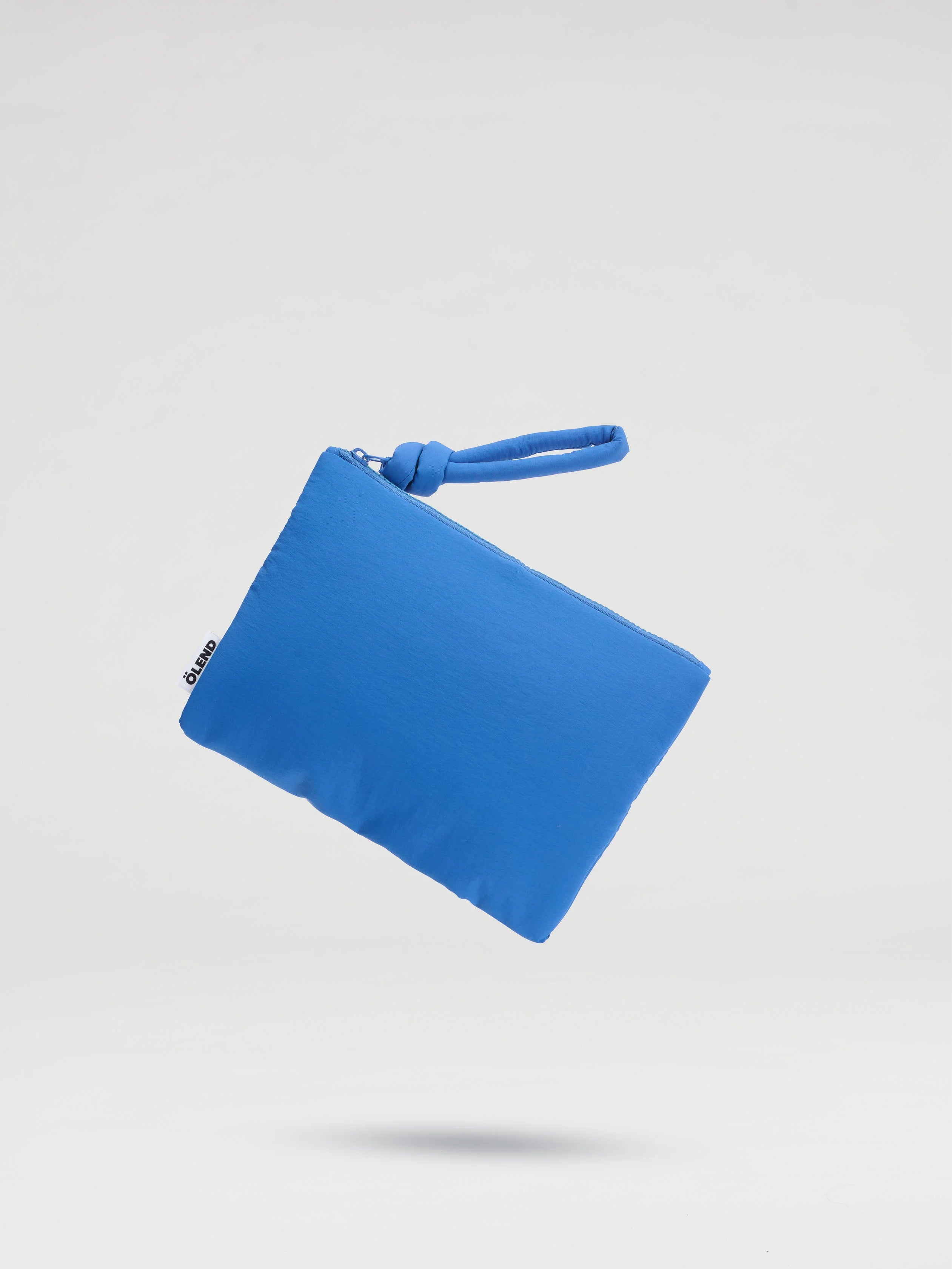 taštička padded pouch cobalt