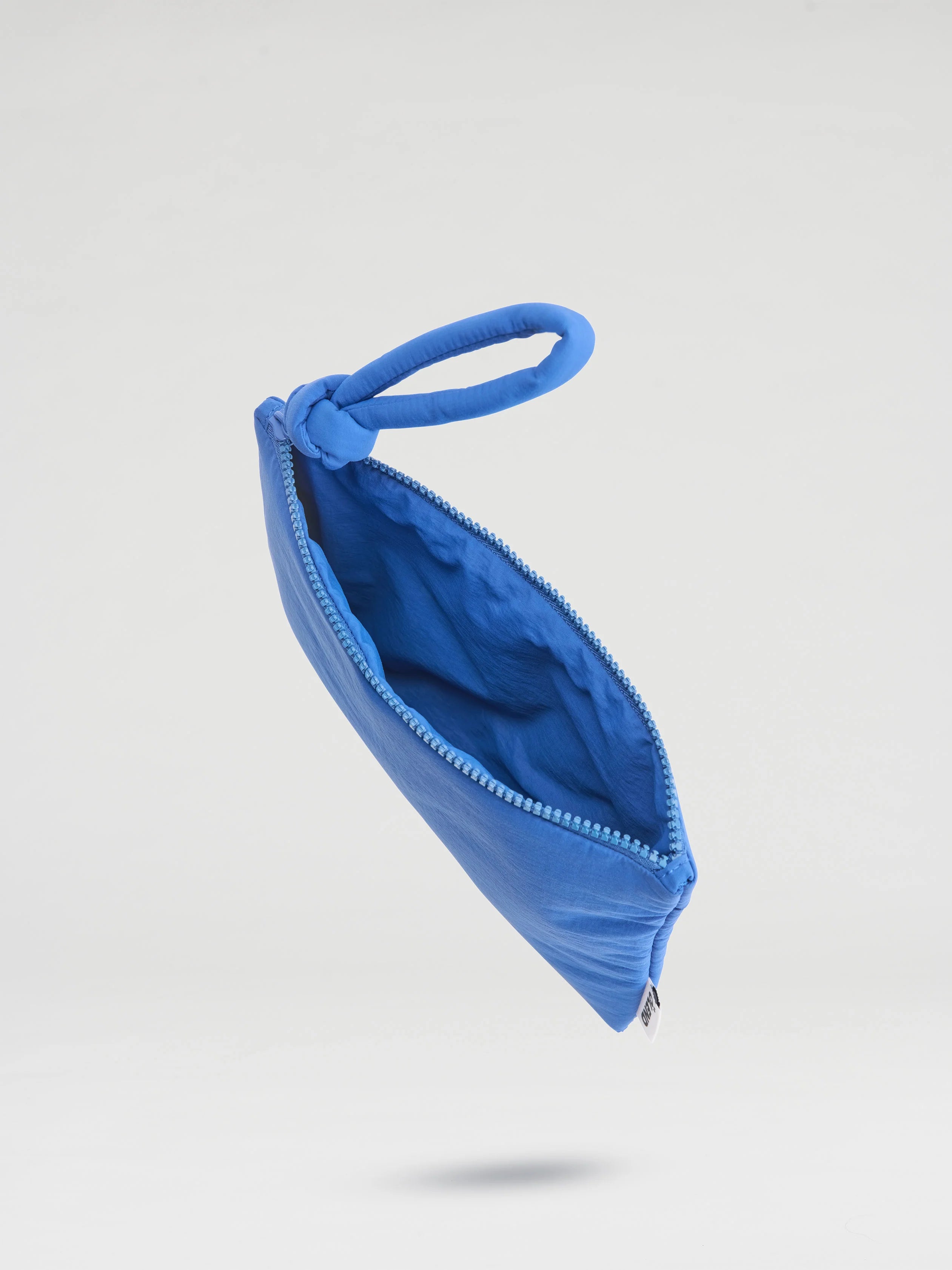 taštička padded pouch cobalt