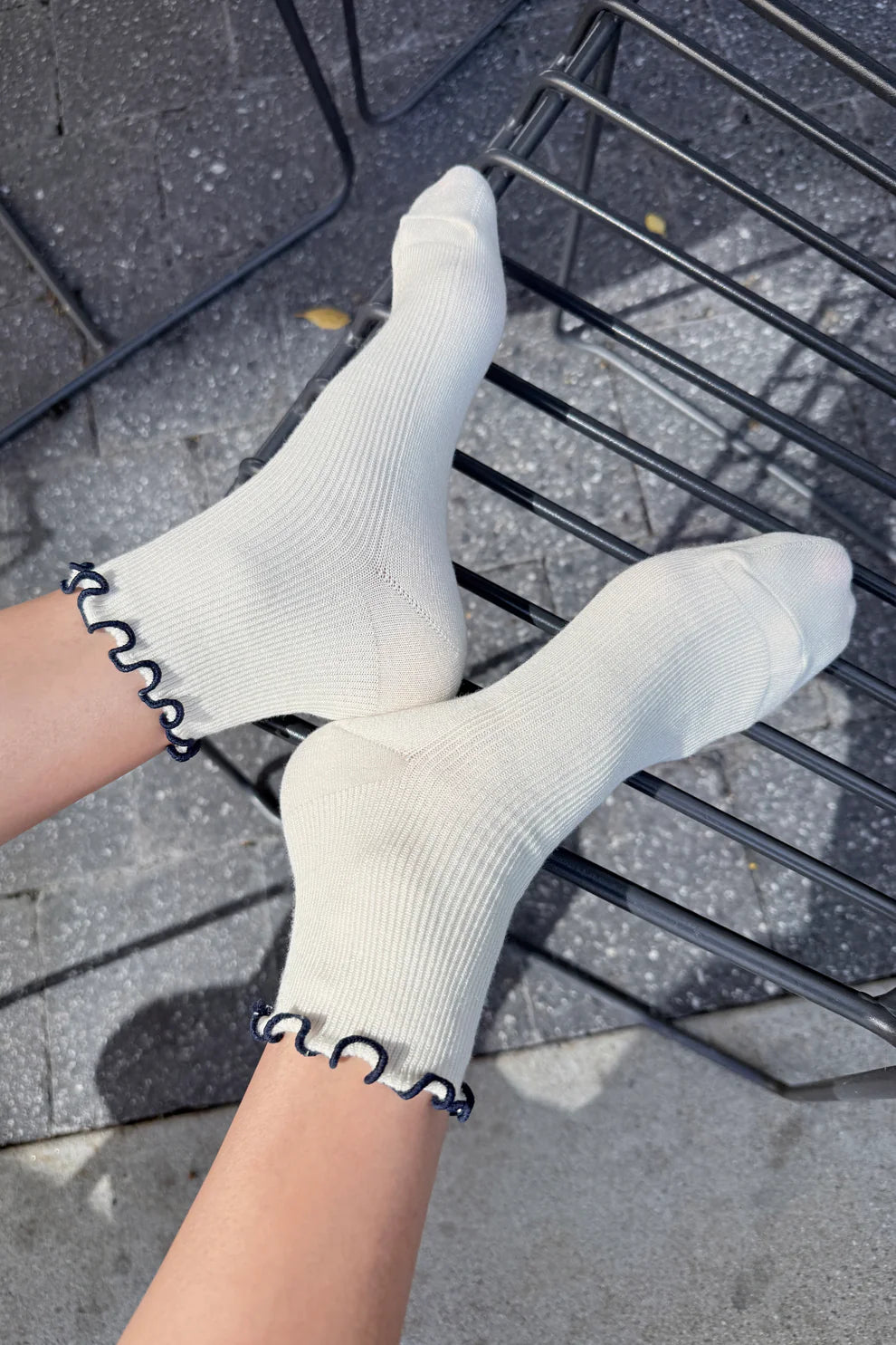 ponožky ruffled - soft white/navy