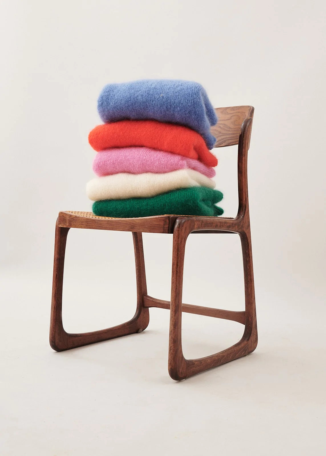 Pull_en_mohair_surprise_certifies_RMS_8_3000x3000_2a5e265c-5fee-432b-b34e-0edeb4db4d7a_2048x2048_webp.jpg