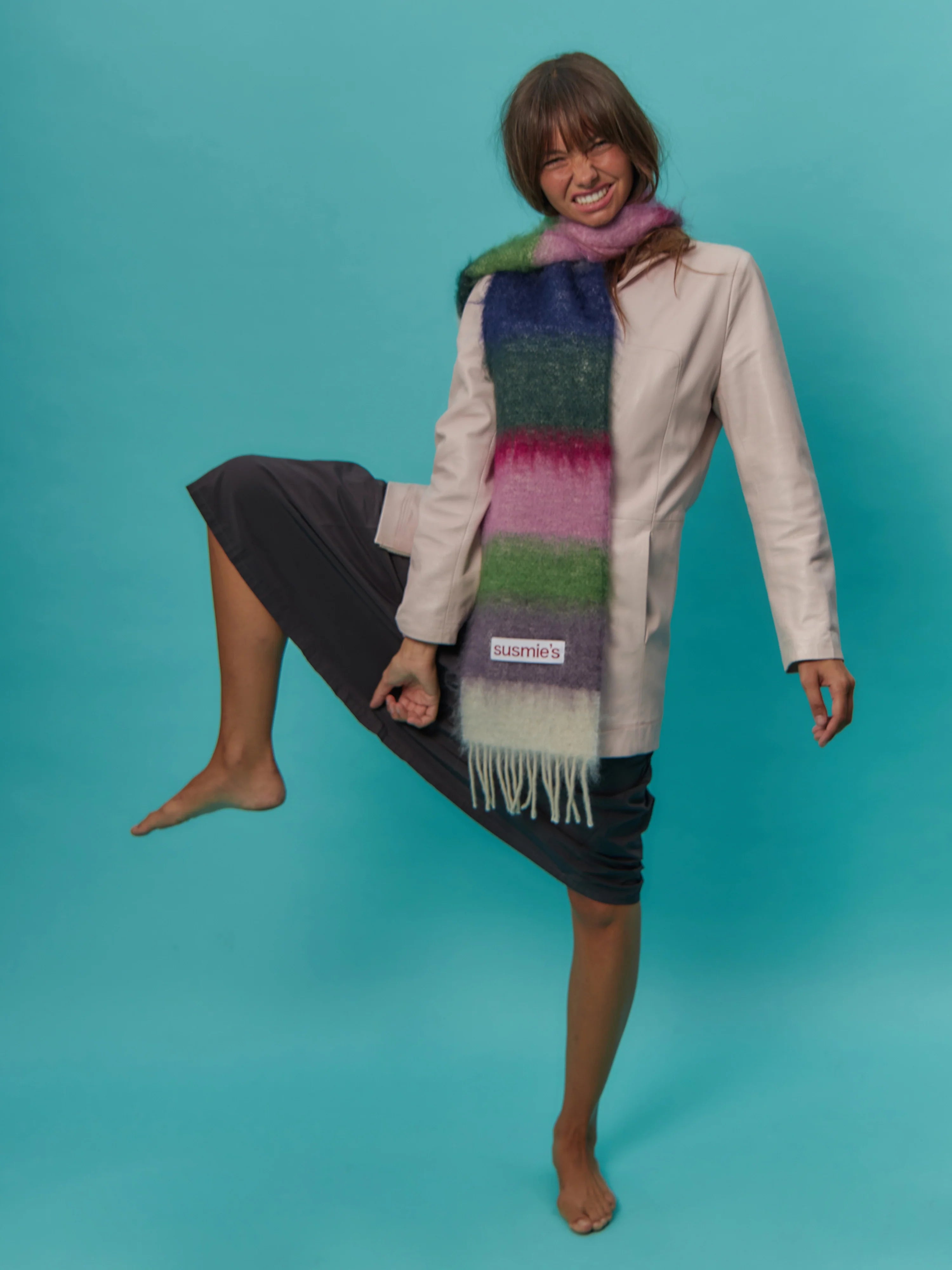 šála z mohéru a vlny Strangers In The Night