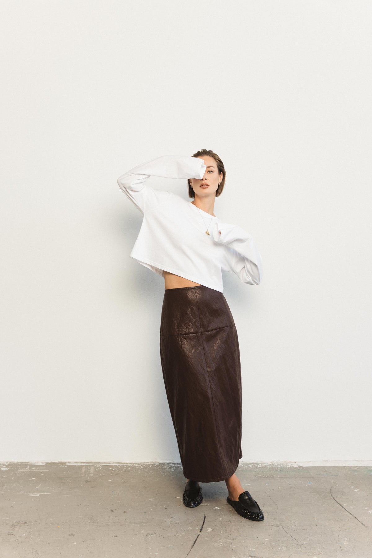 triko Amood white