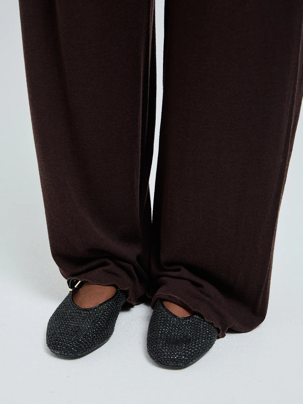 Woolen_Barbera_Merino_wool-Pants-SB1077-Dark_Brown-8_1000x_e8bbae7e-8b86-4c55-a495-8e4e99758ad9.webp