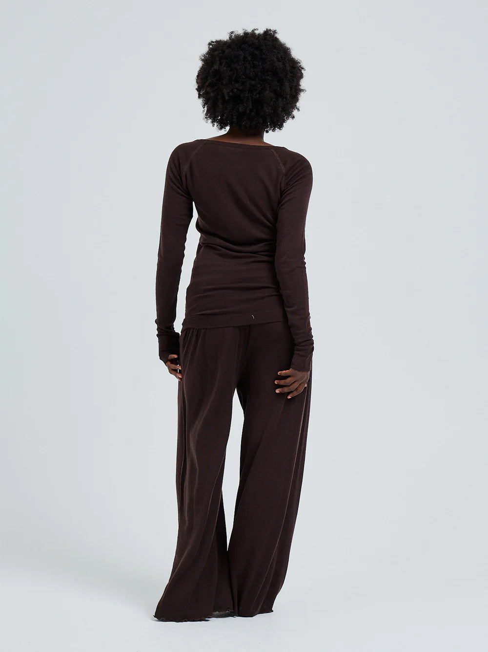Woolen_Jade_Merino_wool-L_S_T-Shirt-SB1011-Dark_Brown-7_1000x_f2a88ffa-b517-41c2-8ac7-0de3f148d4db.webp