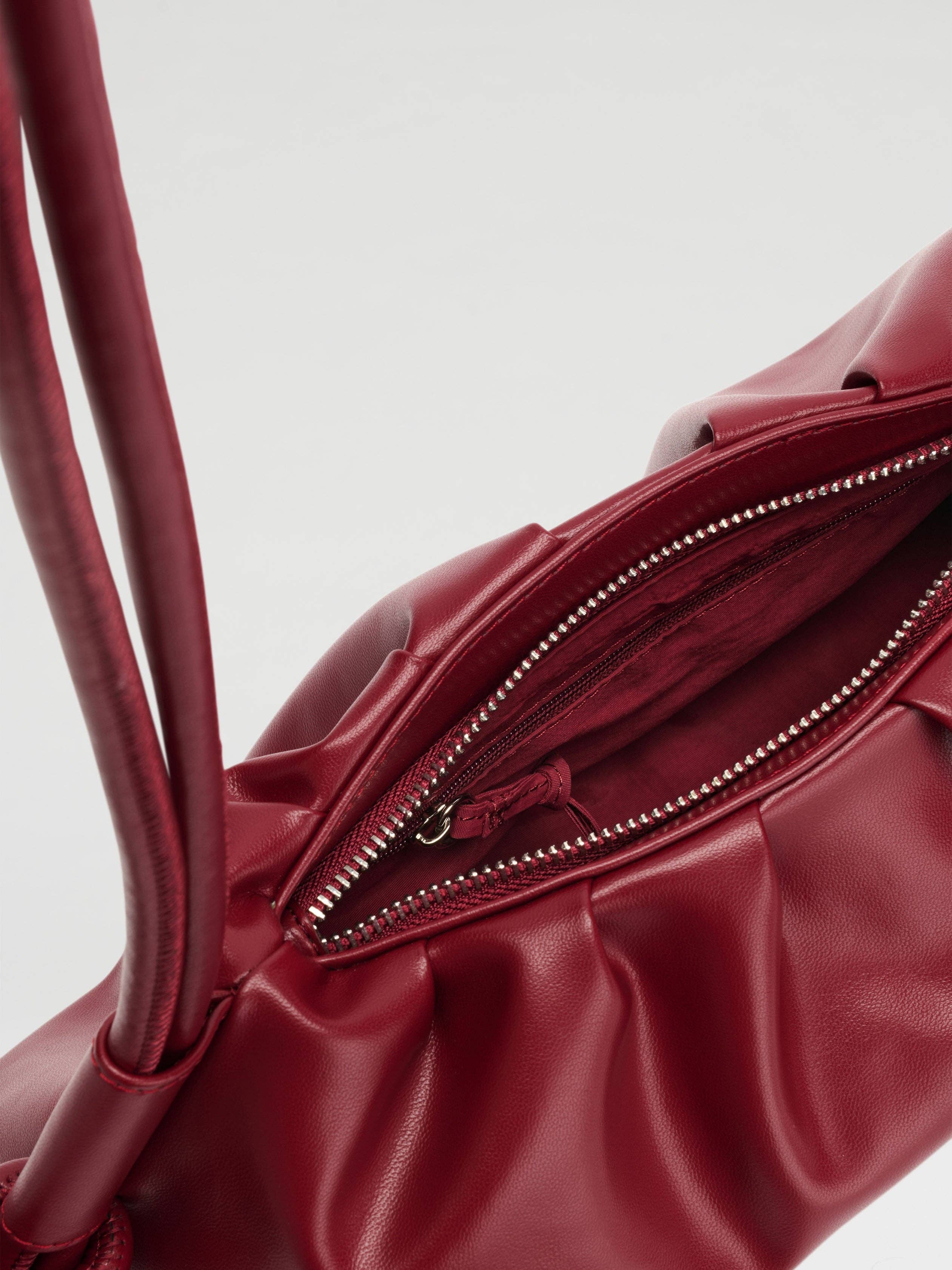 Dumpling Bag: Cherry red
