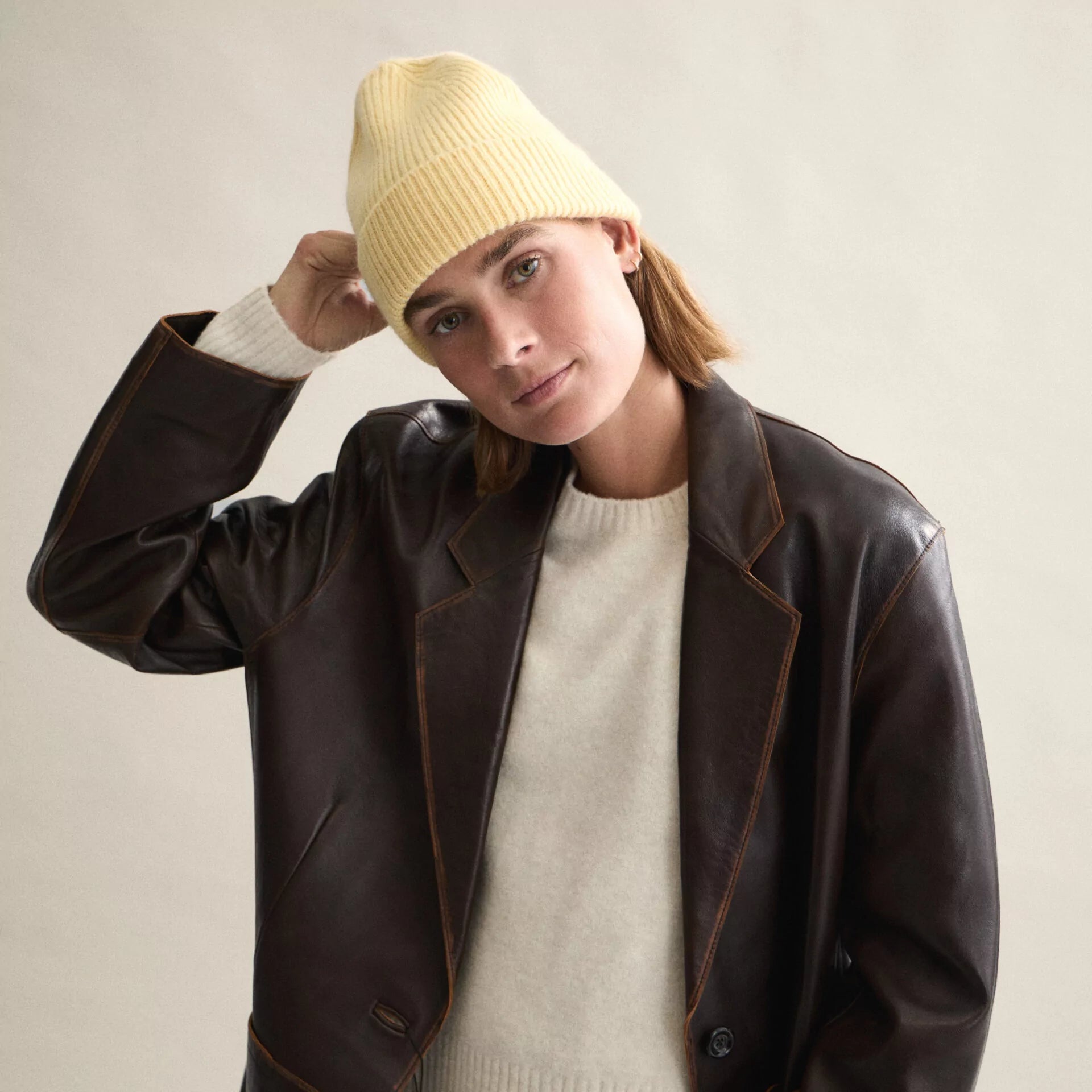 bea-012-beanie-blonde-1-1920x1920.webp